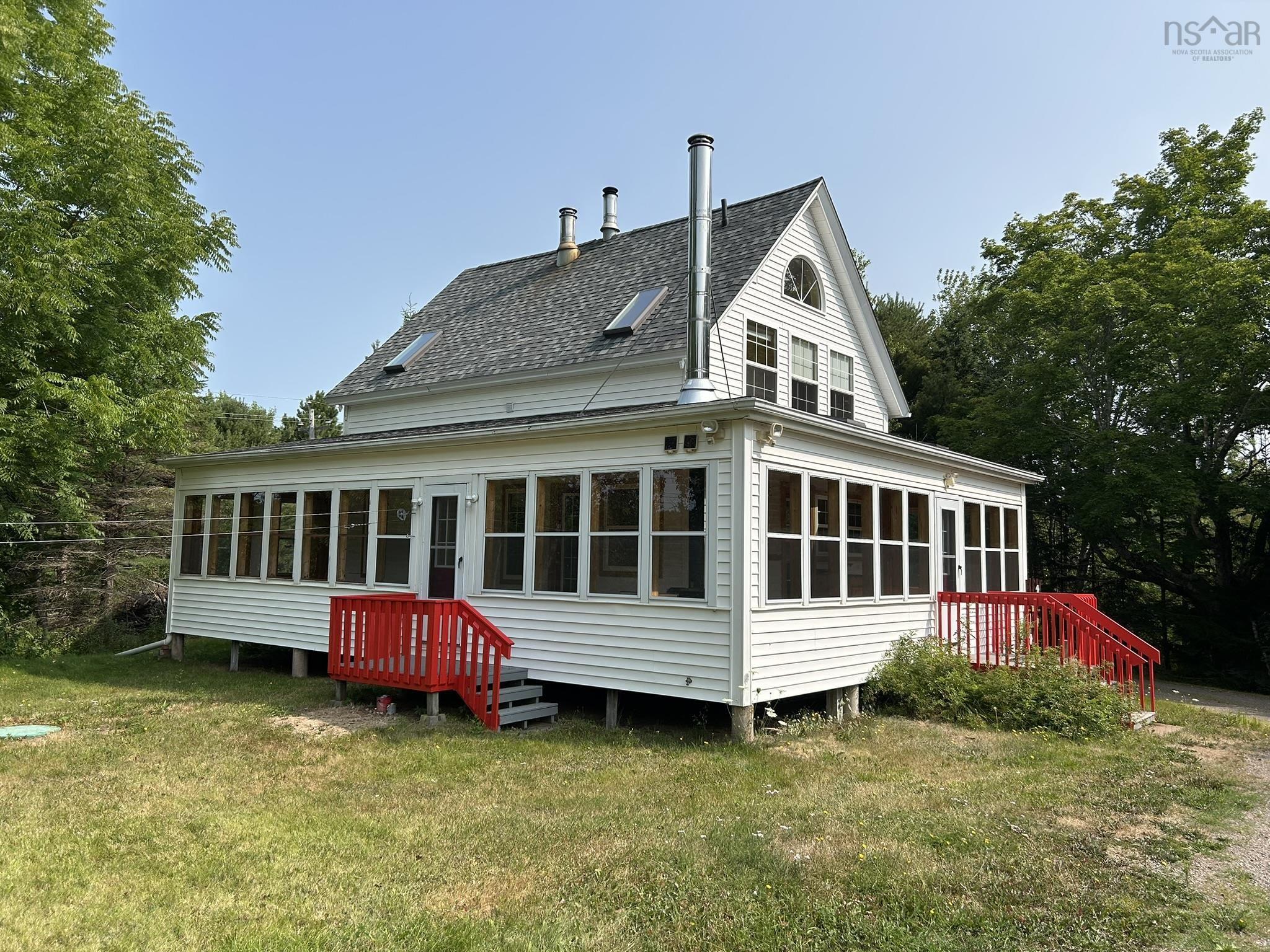 $269,000.00: 4 MINAS KING Drive, Little Bass River