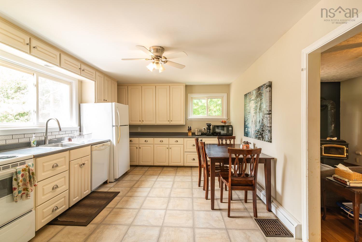 $409,900.00: 538 Highway 2, Brookfield