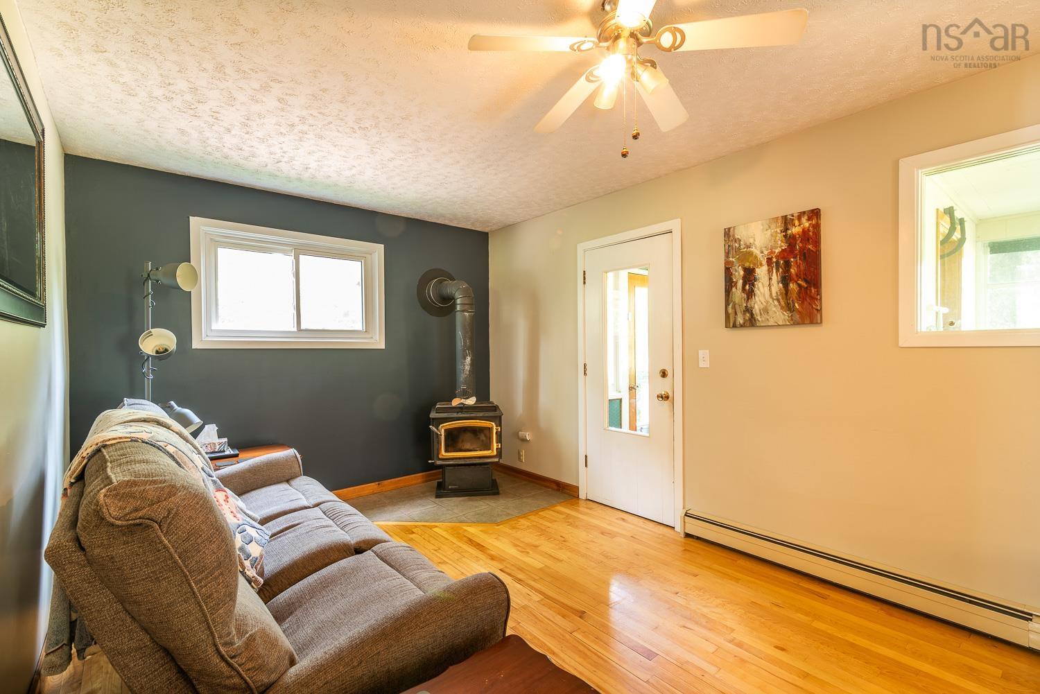 $409,900.00: 538 Highway 2, Brookfield