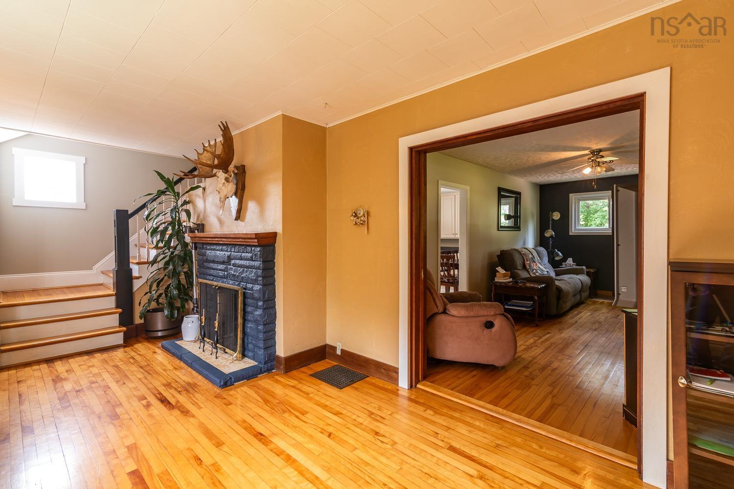 $409,900.00: 538 Highway 2, Brookfield