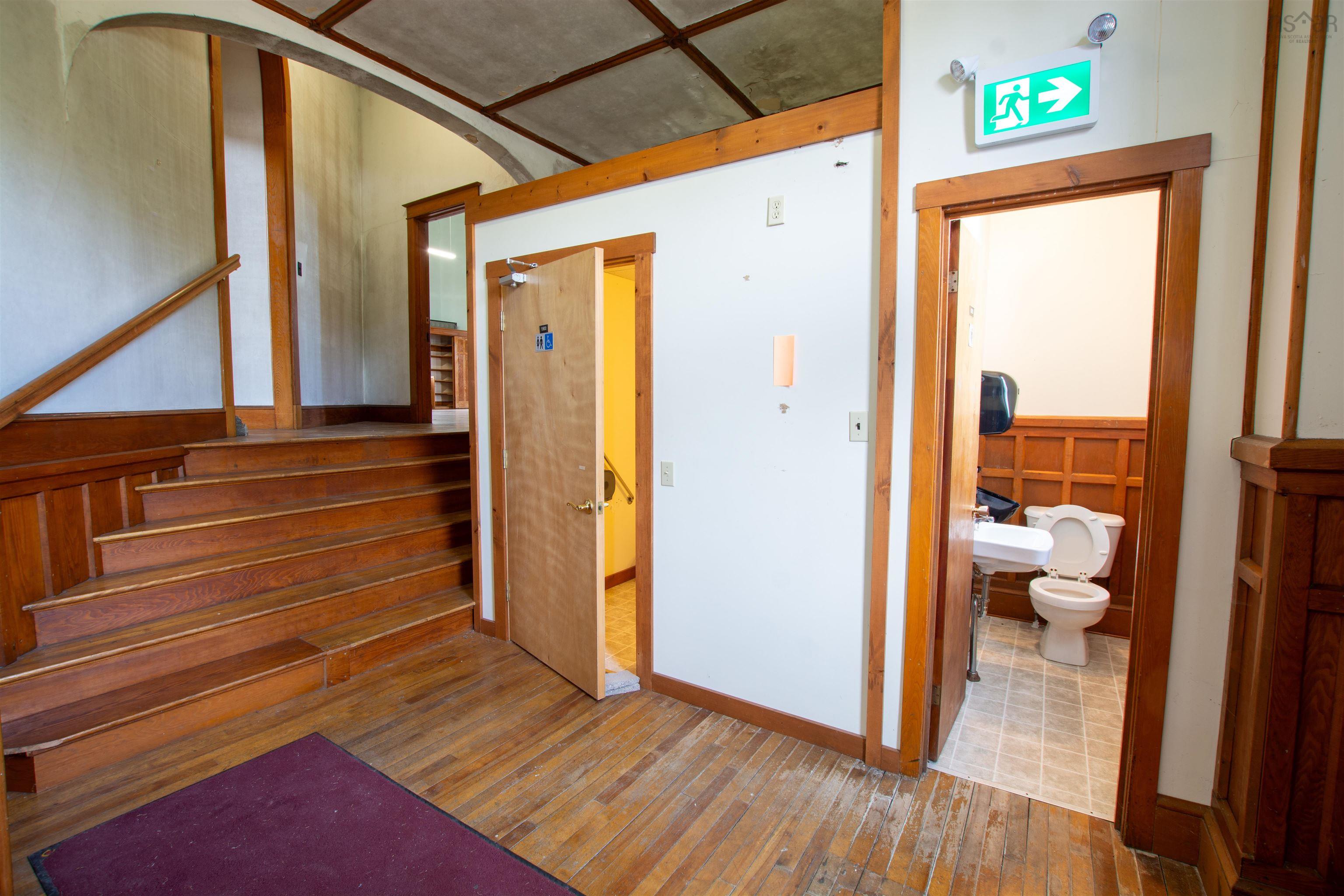 $279,000.00: 3623 Highway 1, St. Bernard