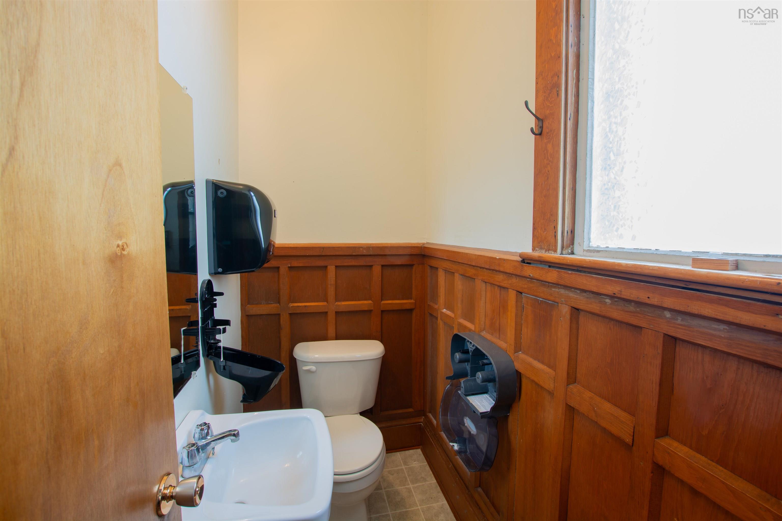 $279,000.00: 3623 Highway 1, St. Bernard