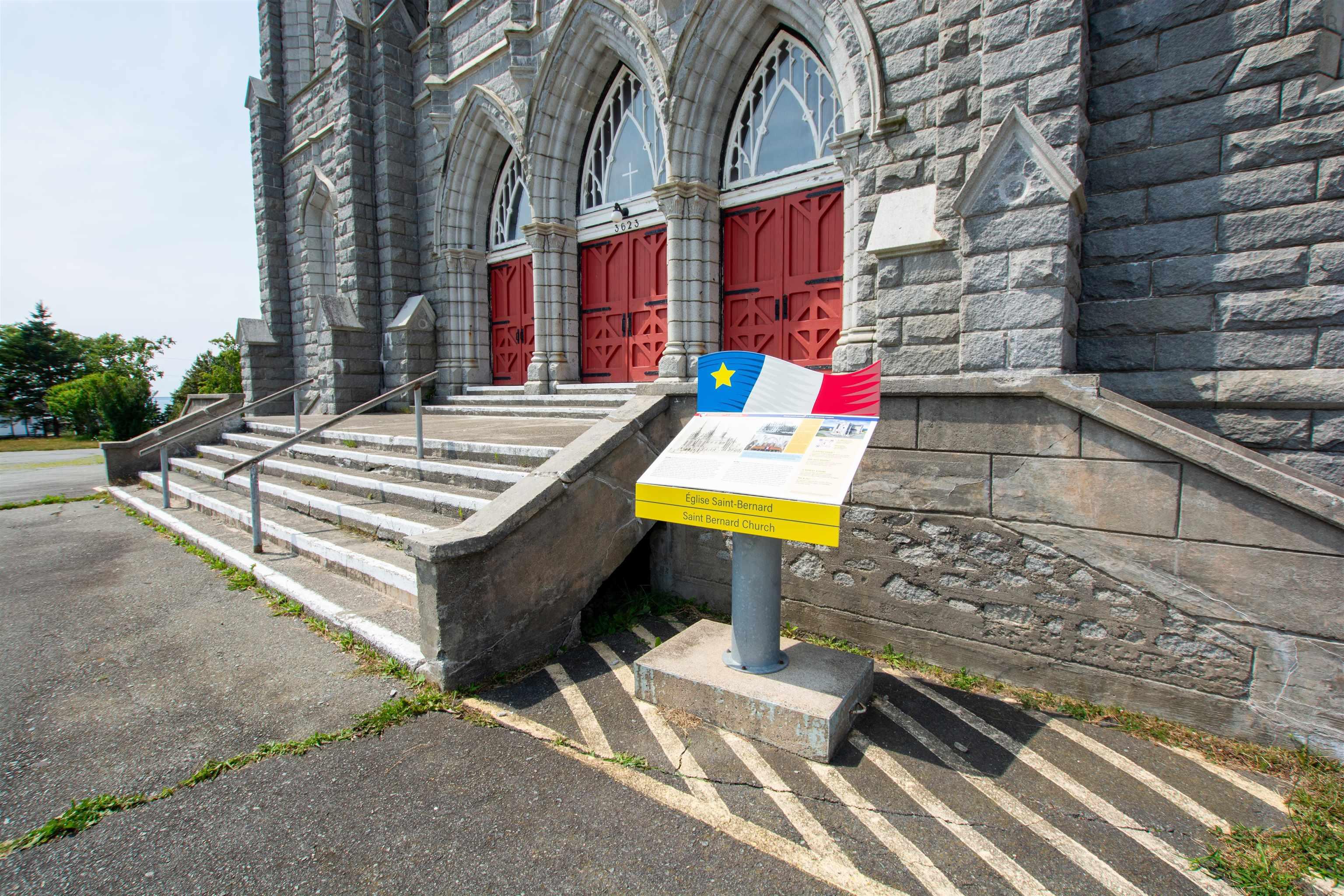 $279,000.00: 3623 Highway 1, St. Bernard