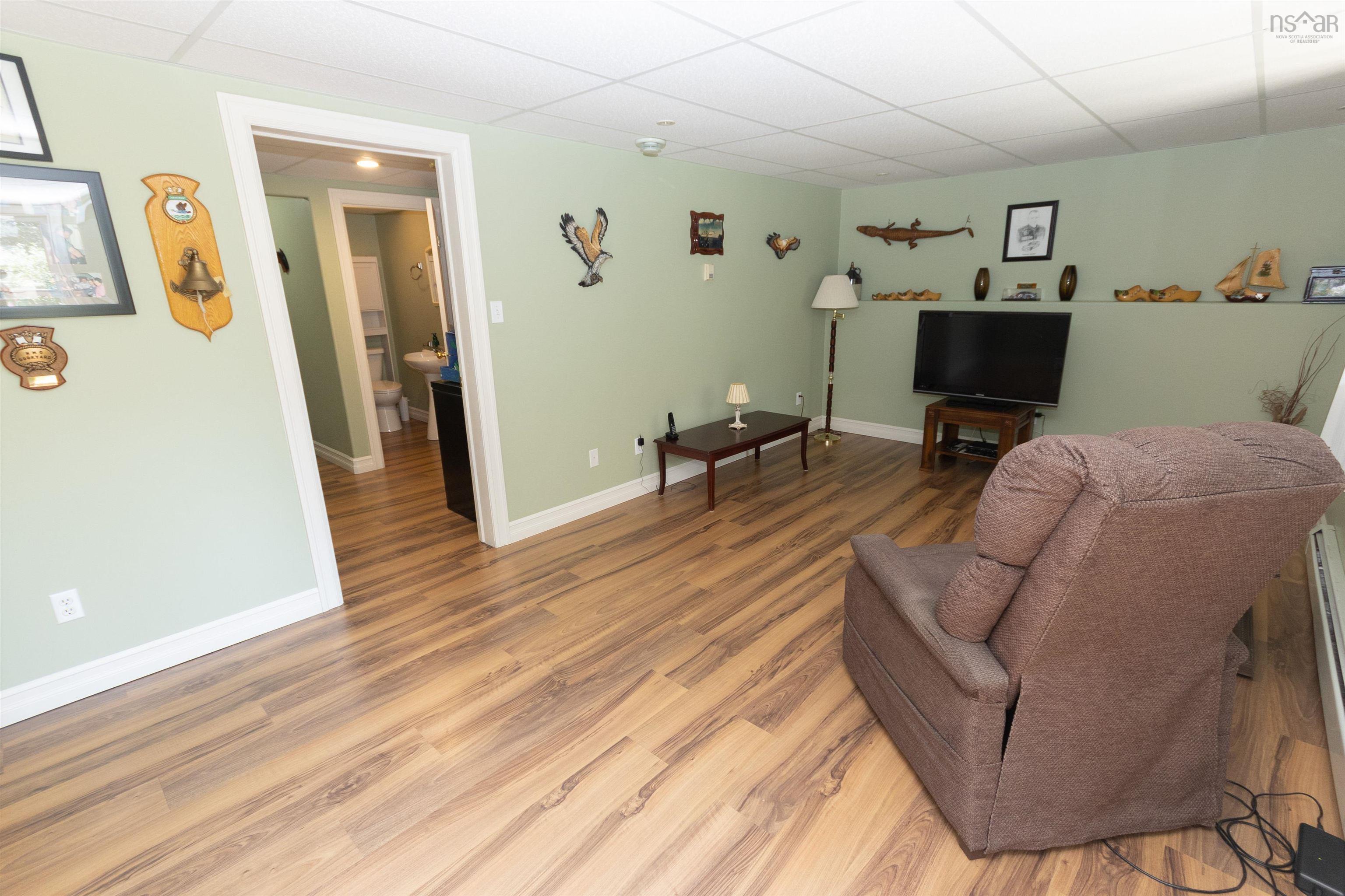 $472,500.00: 100 Lancaster Drive, Dartmouth