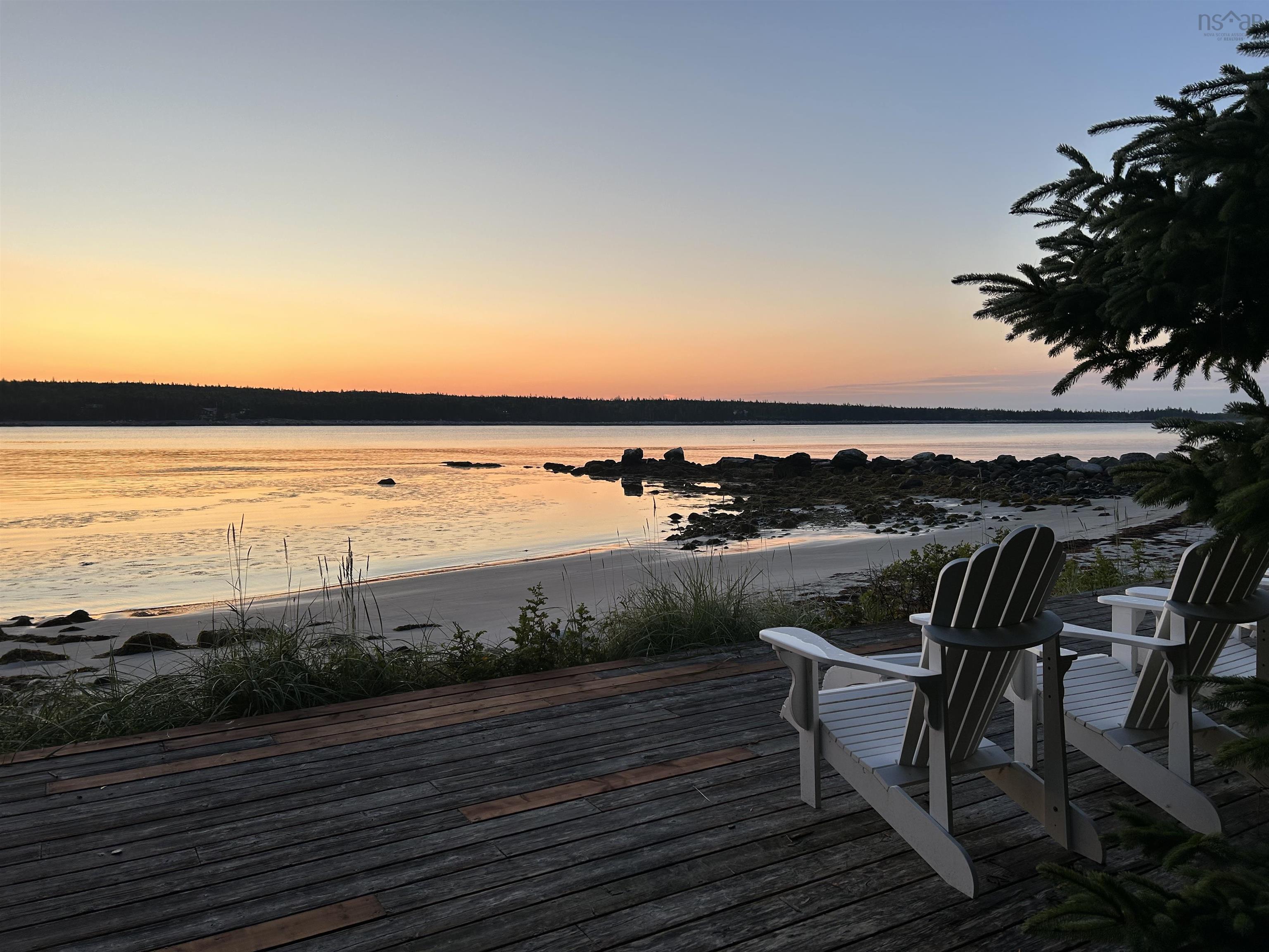 $899,000.00: 60 River Road, Port L