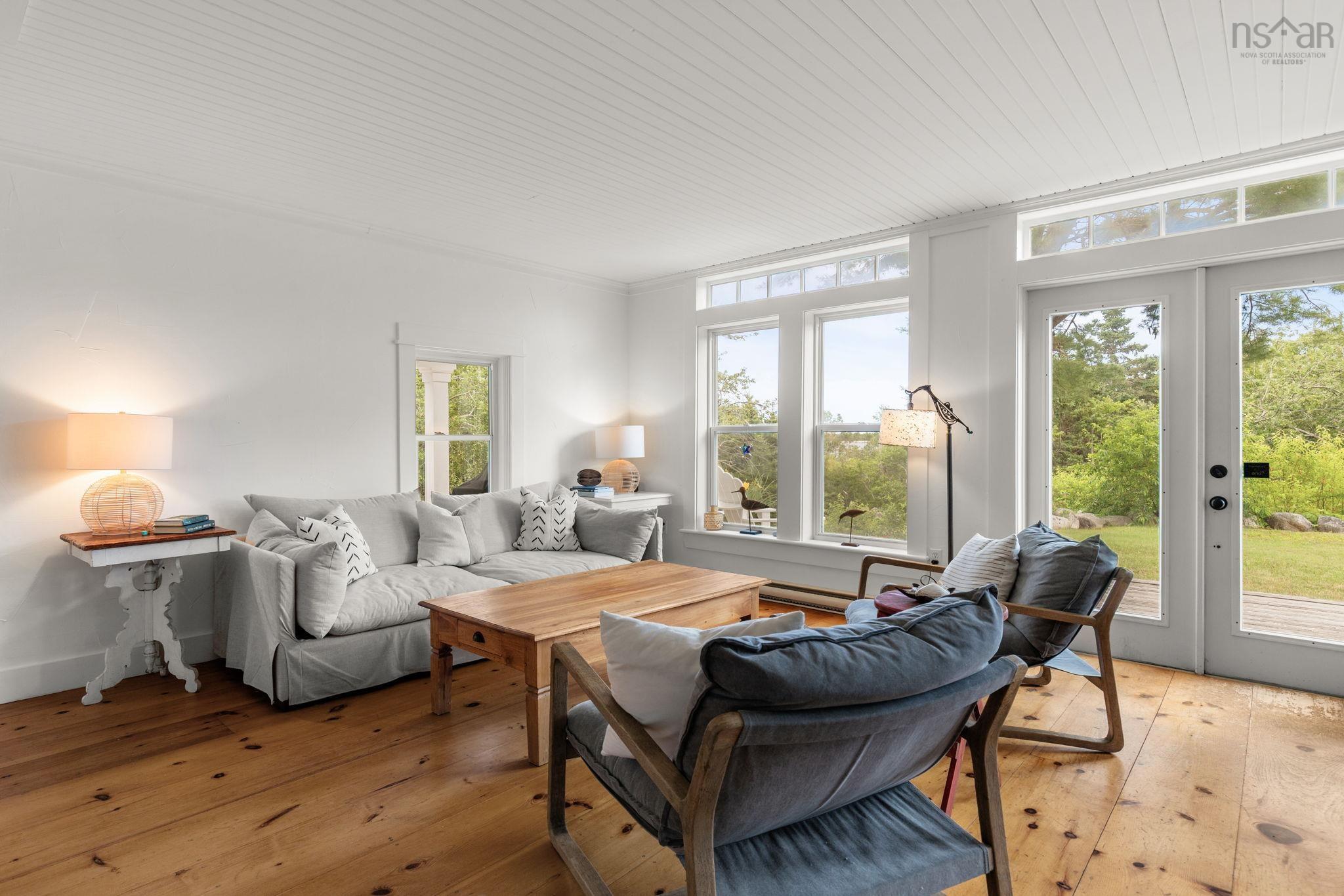 $899,000.00: 60 River Road, Port L