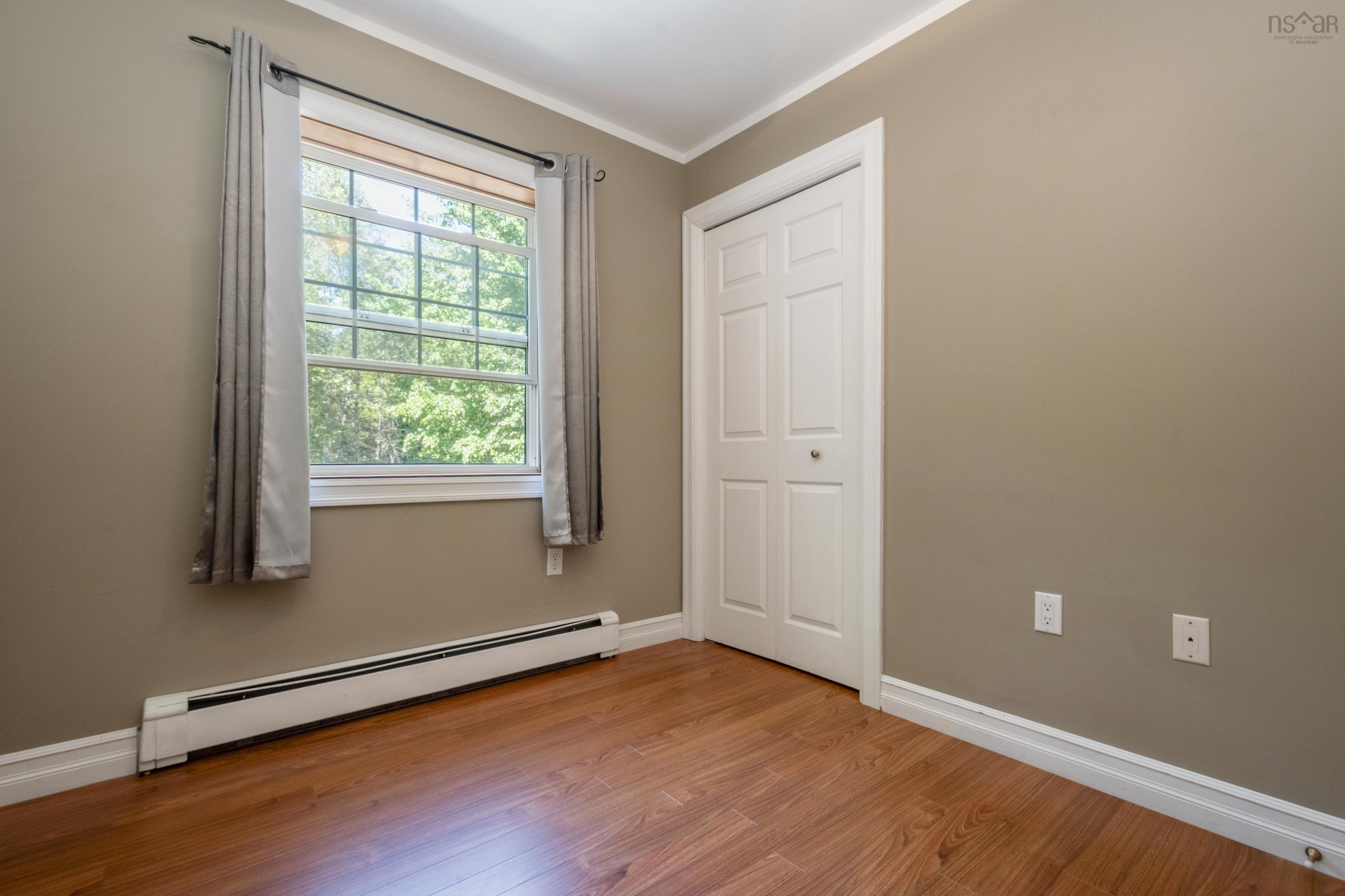 $365,000.00: 1627 Middle Road, Nictaux