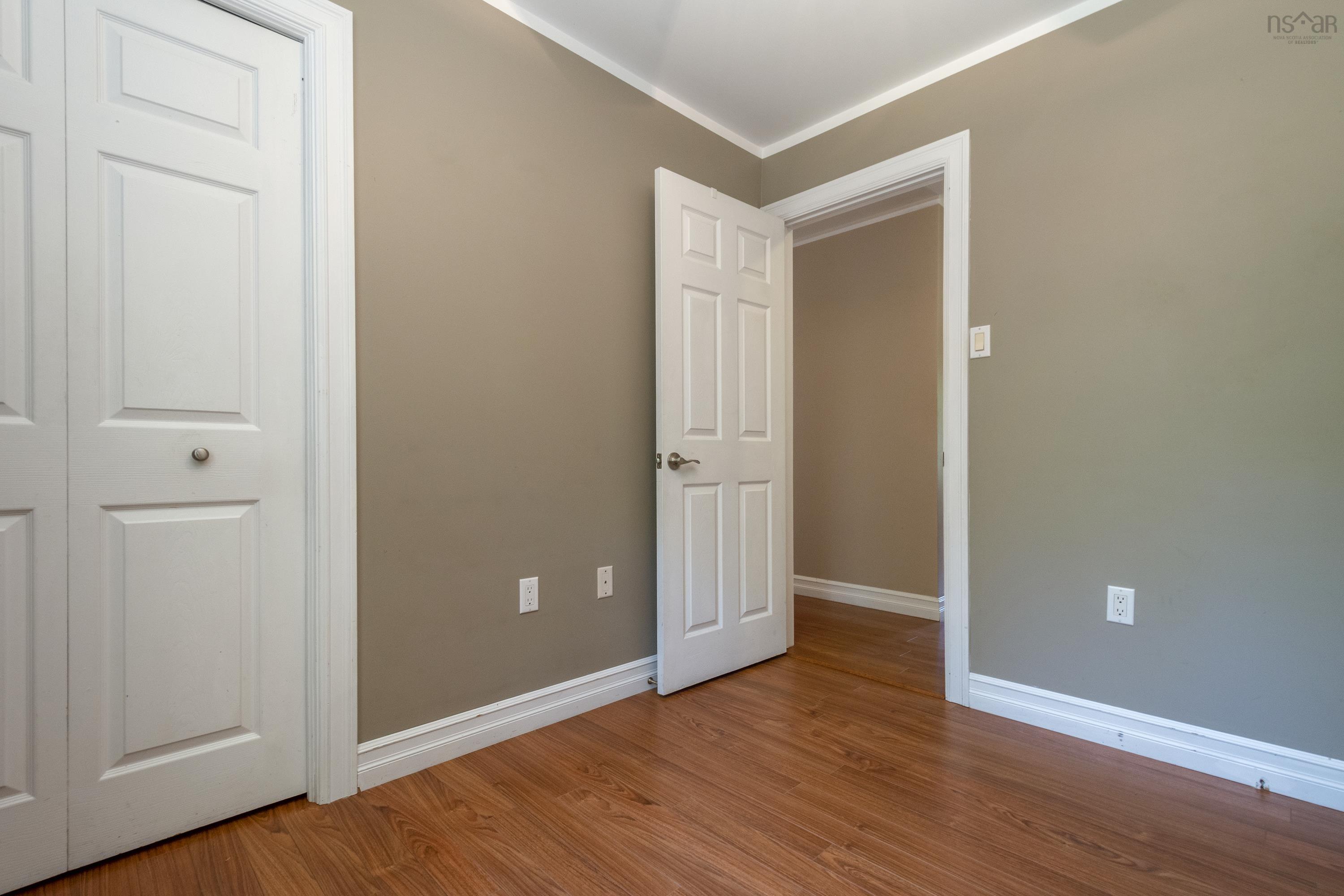 $365,000.00: 1627 Middle Road, Nictaux