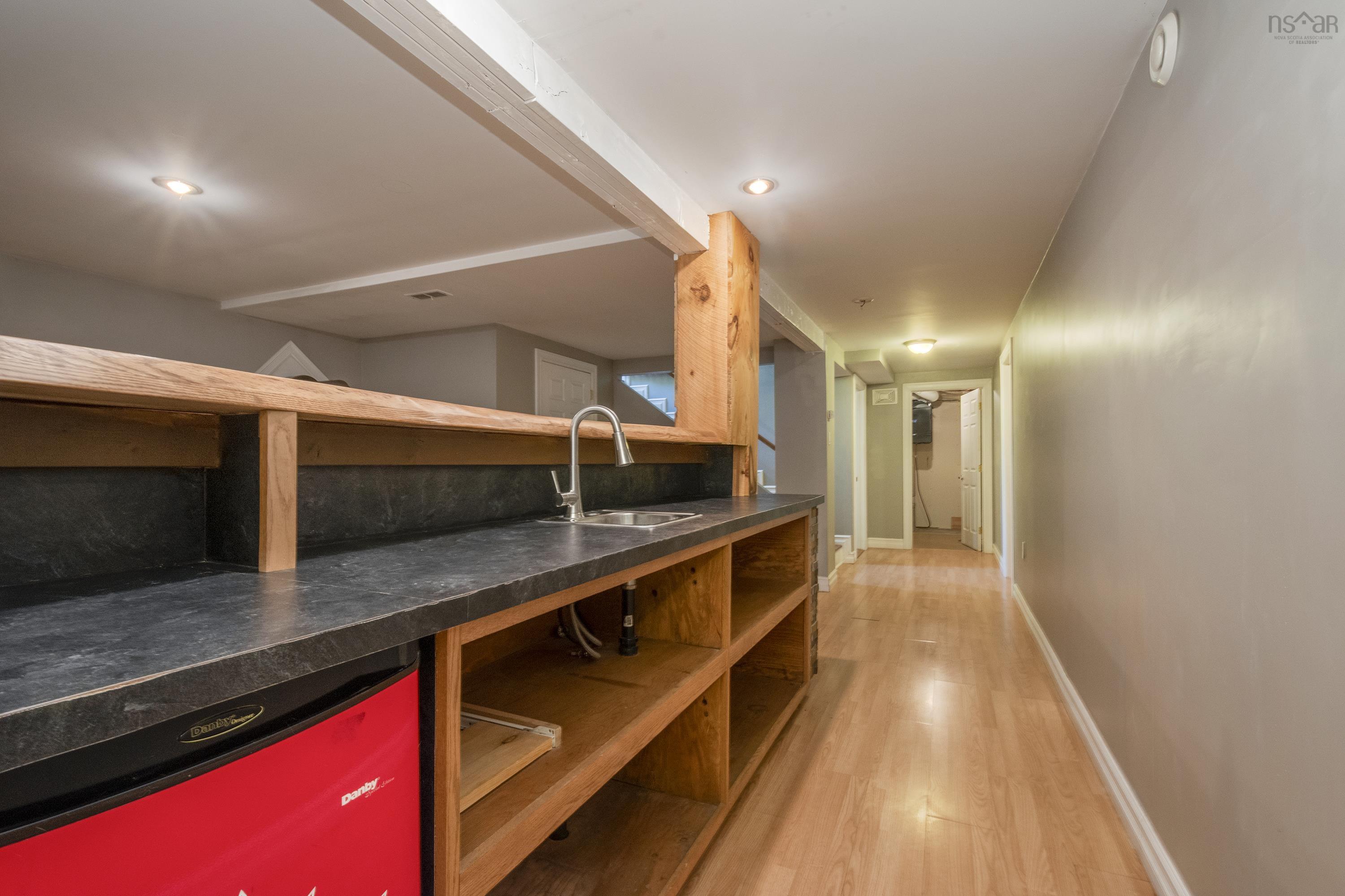 $365,000.00: 1627 Middle Road, Nictaux