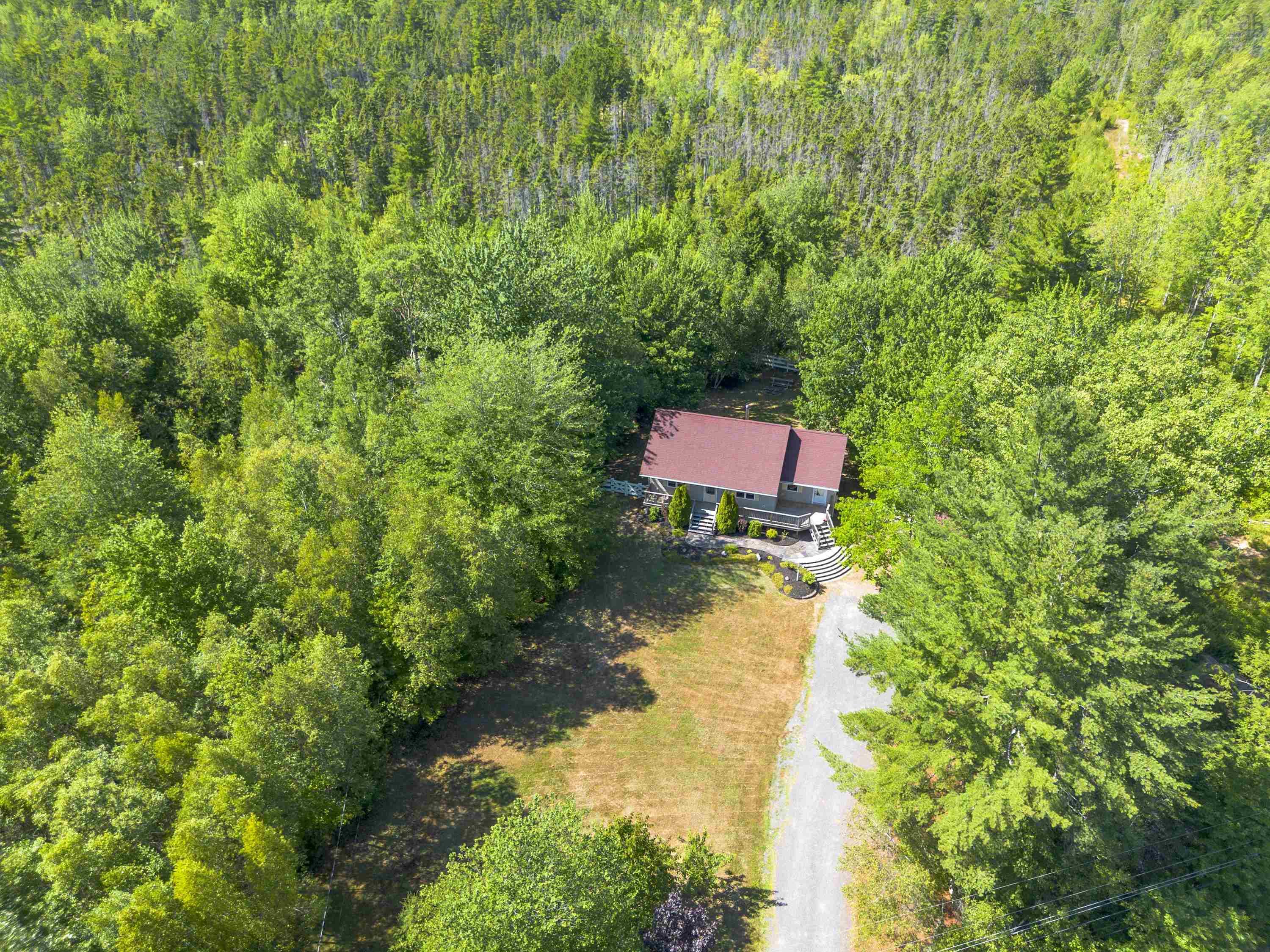 $365,000.00: 1627 Middle Road, Nictaux