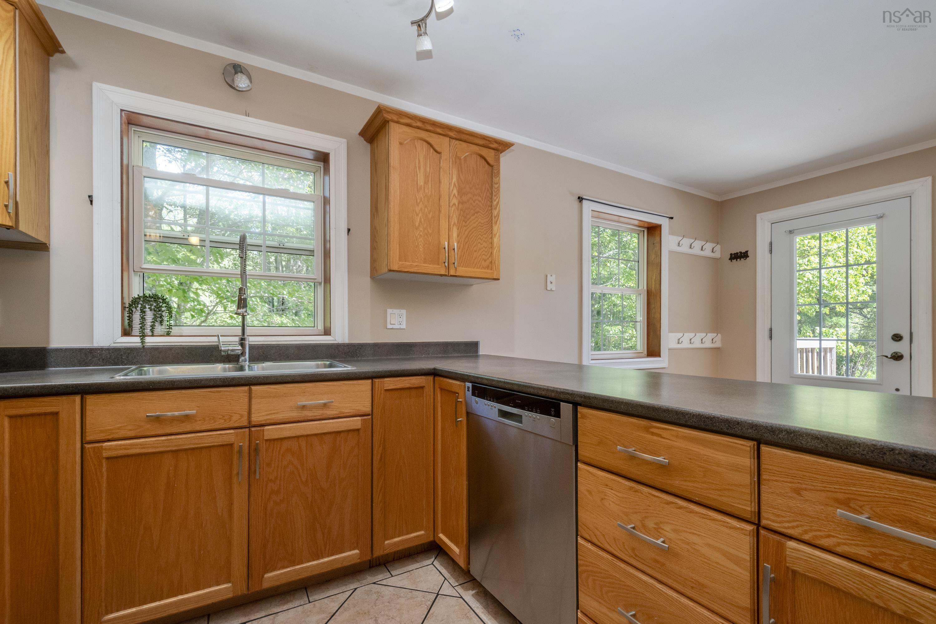 $365,000.00: 1627 Middle Road, Nictaux