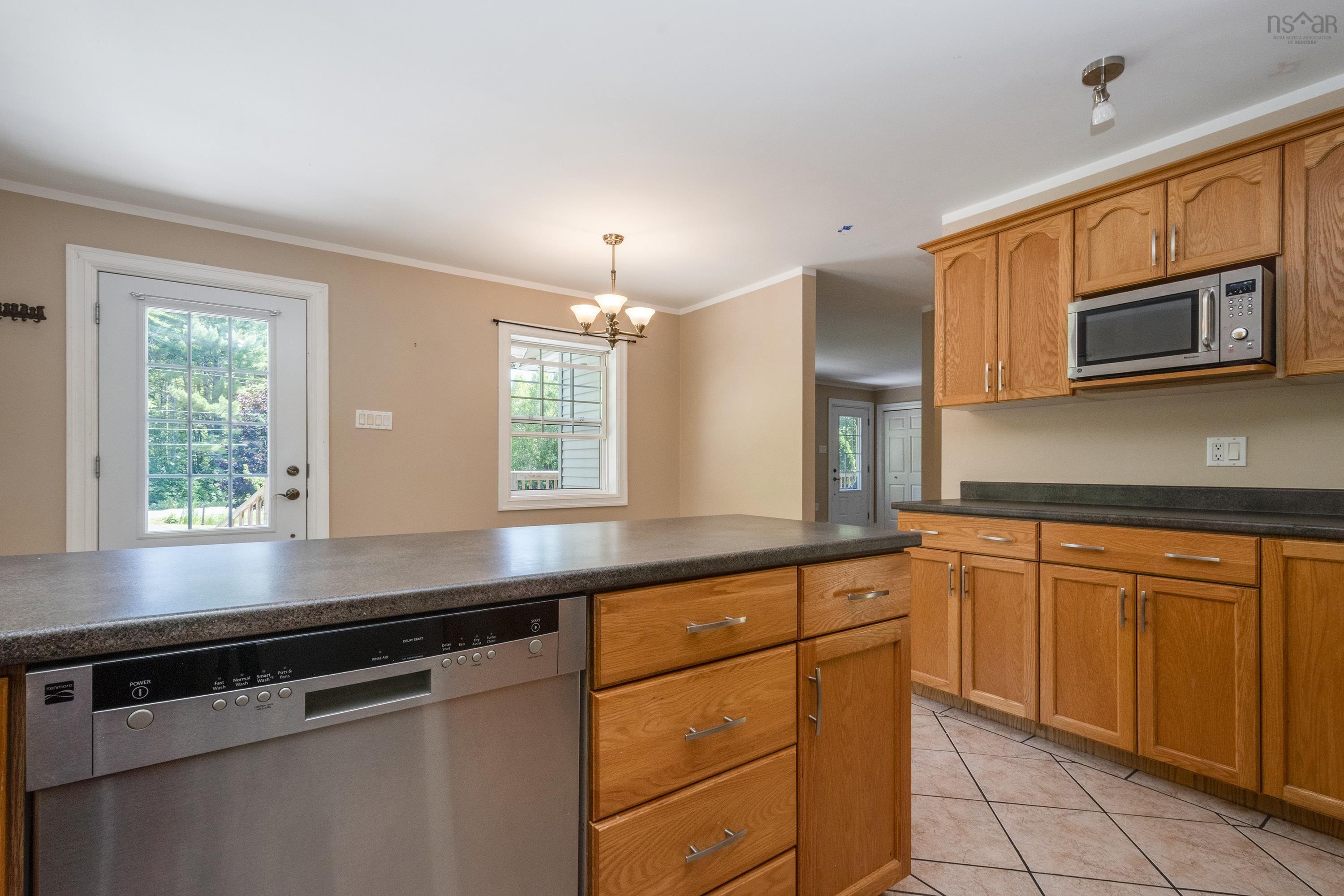 $365,000.00: 1627 Middle Road, Nictaux