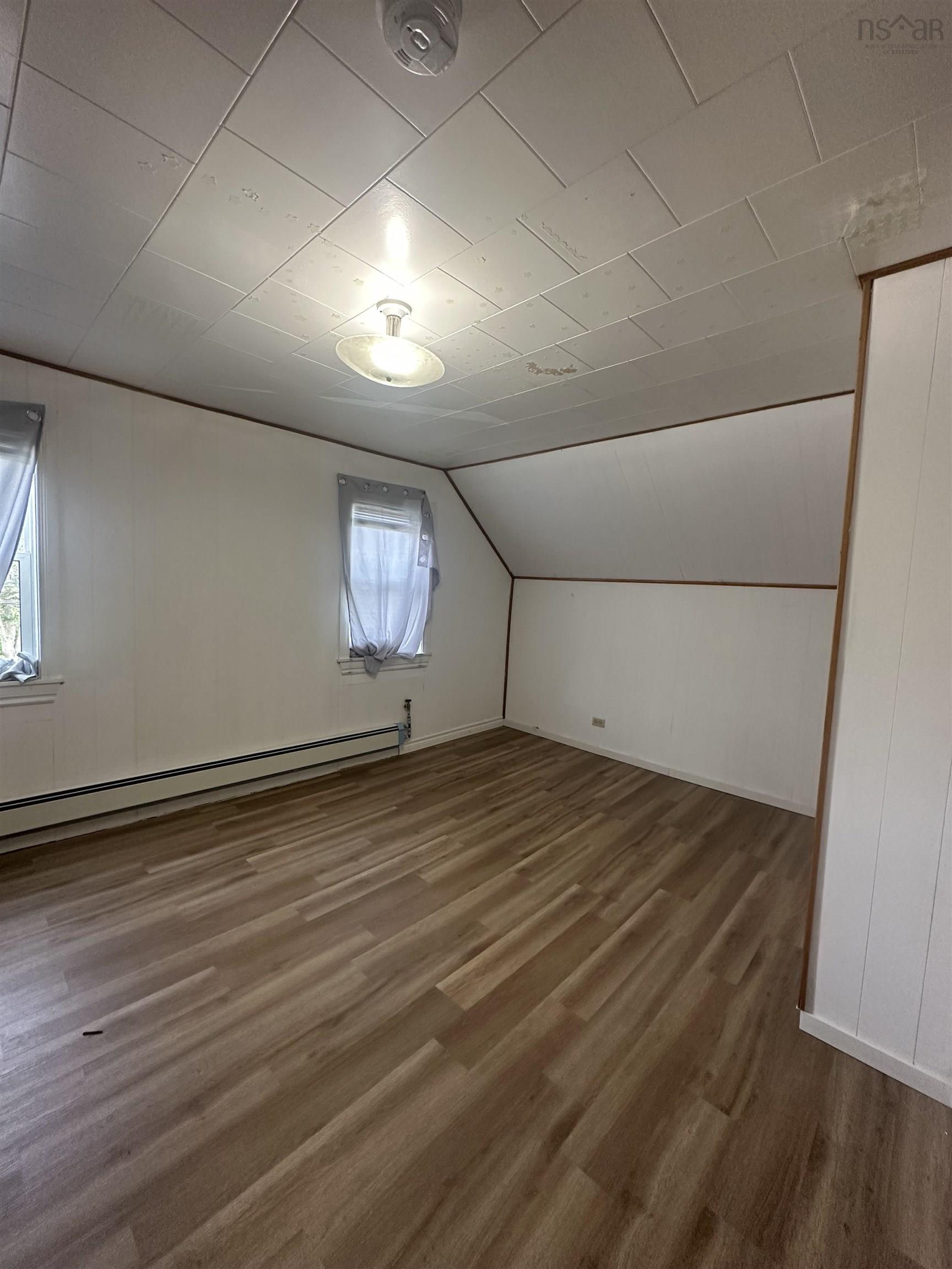 $269,999.00: 263 Reserve Street, Glace Bay