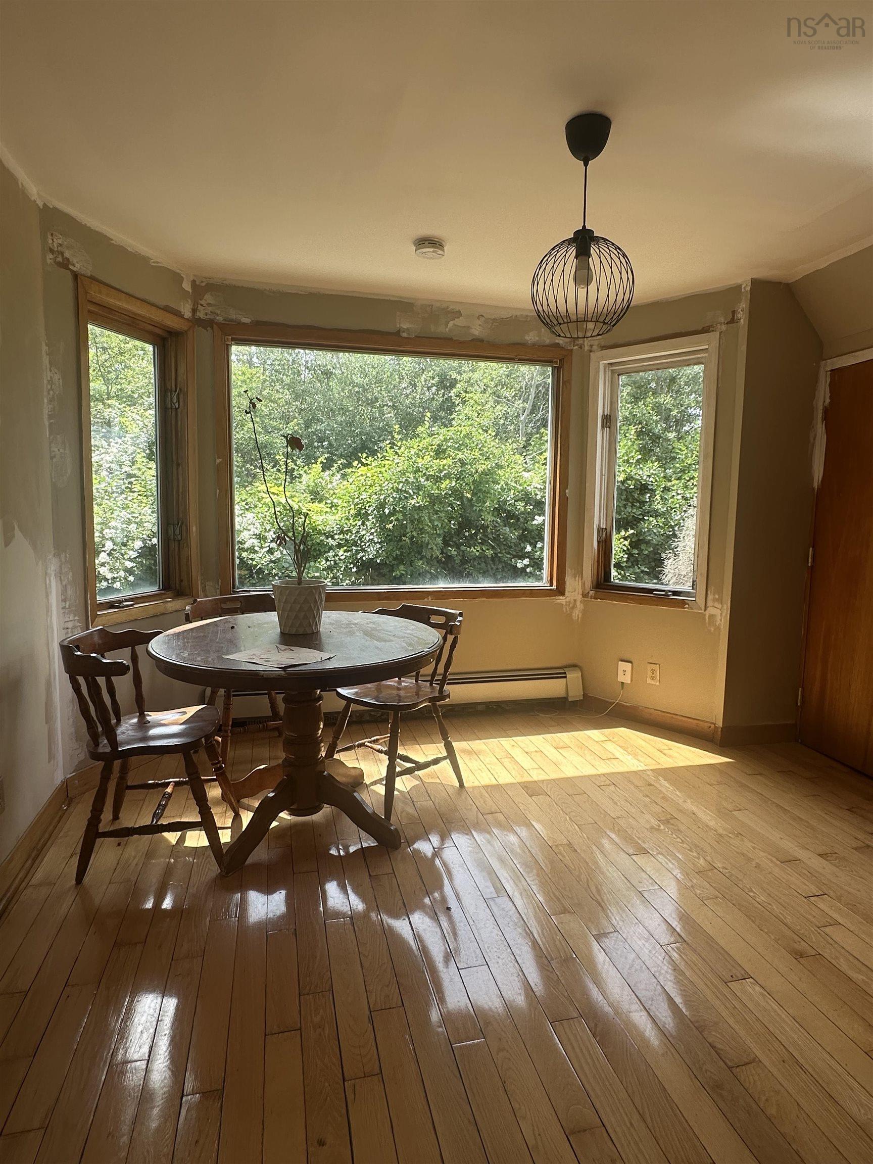 $269,999.00: 263 Reserve Street, Glace Bay