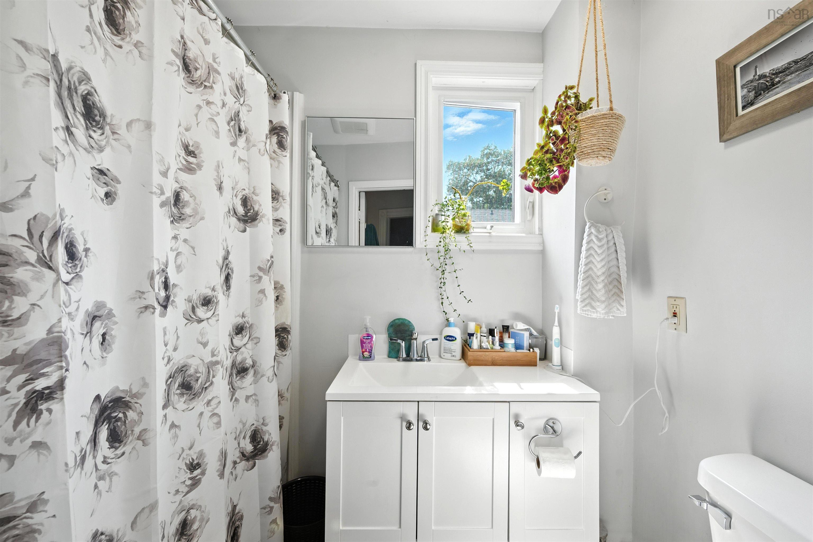 5651 Macara Street, Halifax, NS (MLS 202520297)