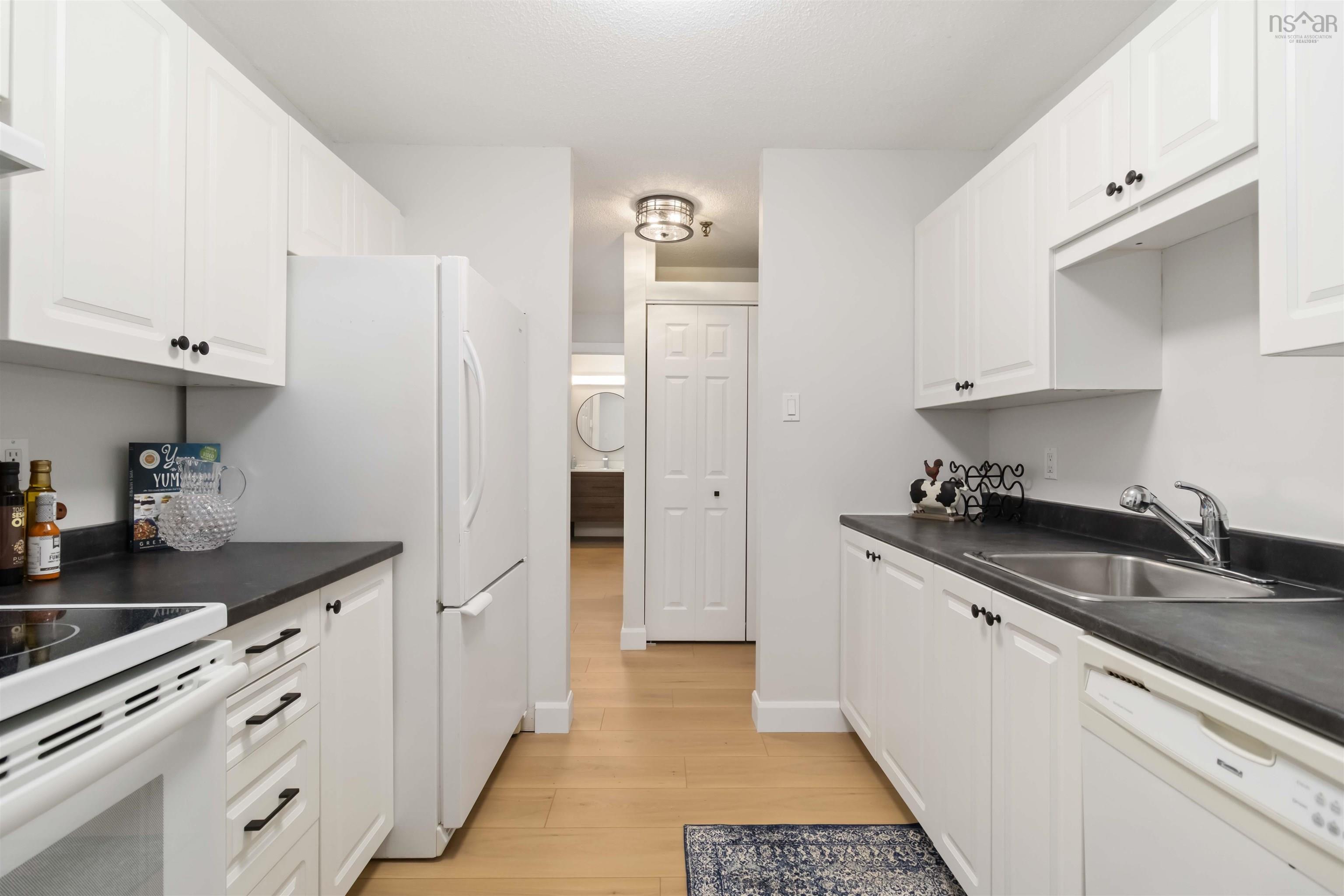 460 9 Forest Hills Parkway, Cole Harbour, NS (MLS 202520302)