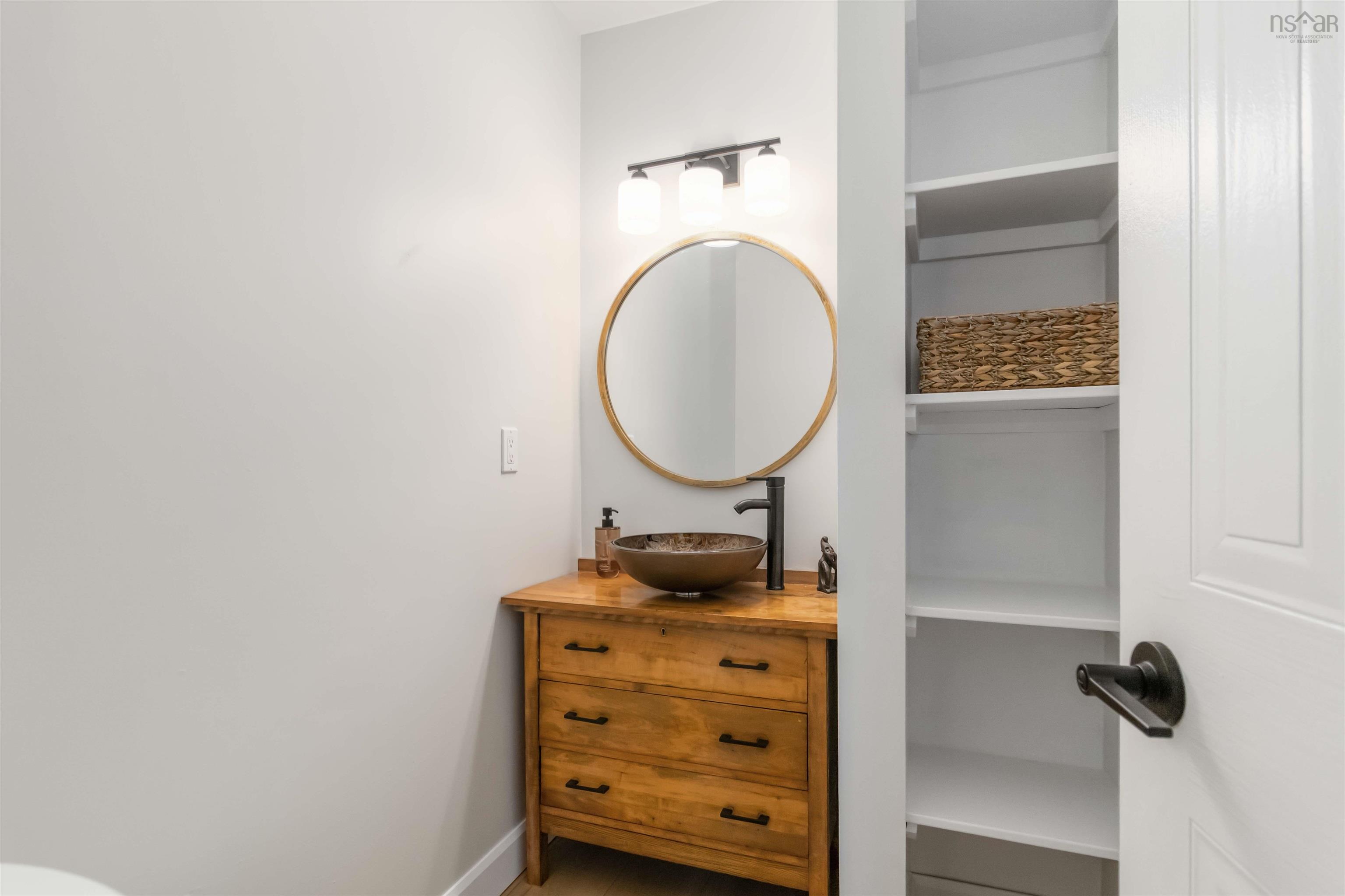 460 9 Forest Hills Parkway, Cole Harbour, NS (MLS 202520302)