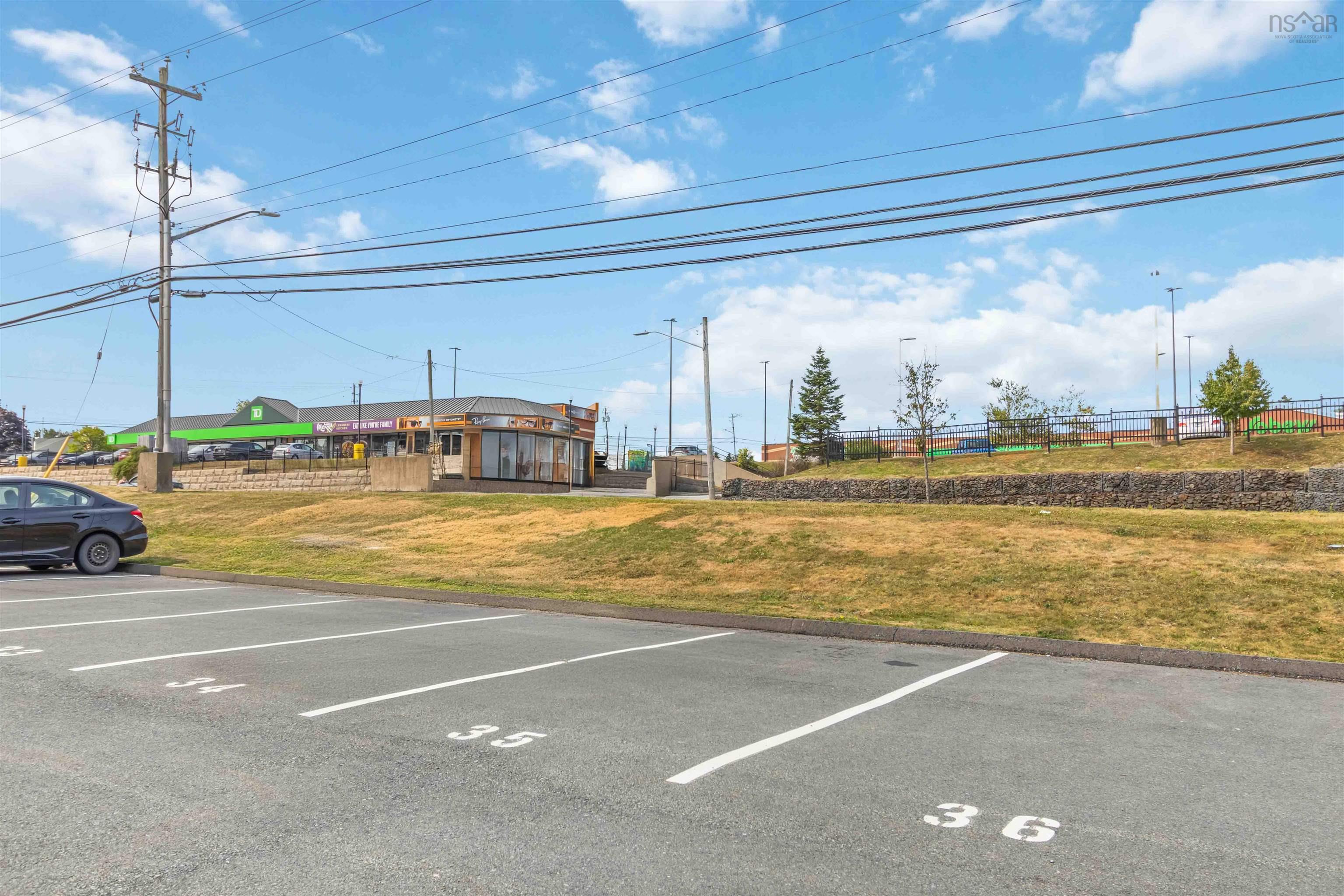 460 9 Forest Hills Parkway, Cole Harbour, NS (MLS 202520302)