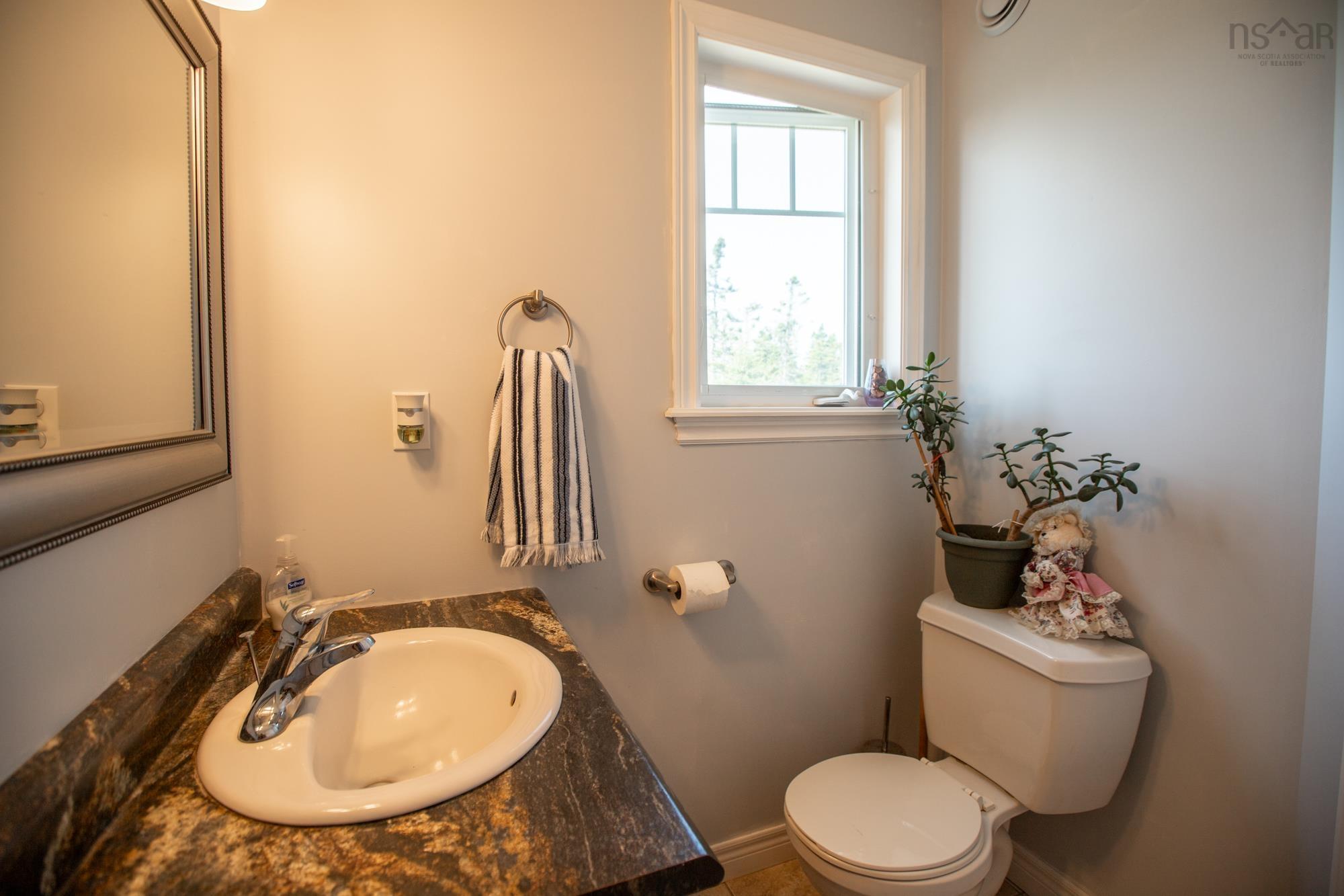 102 Oceantide Lane, West Pennant, NS (MLS 202520307)