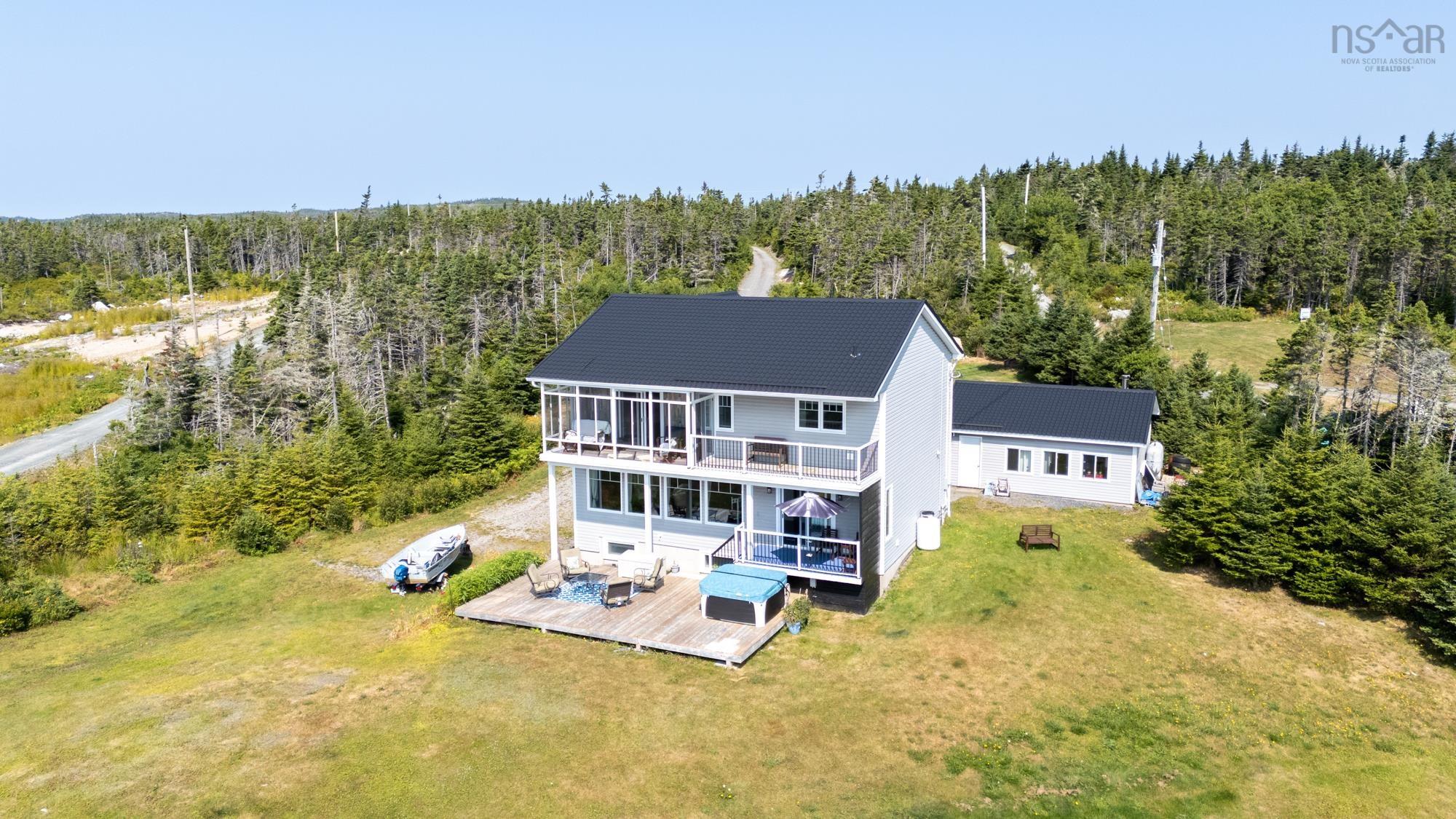 102 Oceantide Lane, West Pennant, NS (MLS 202520307)