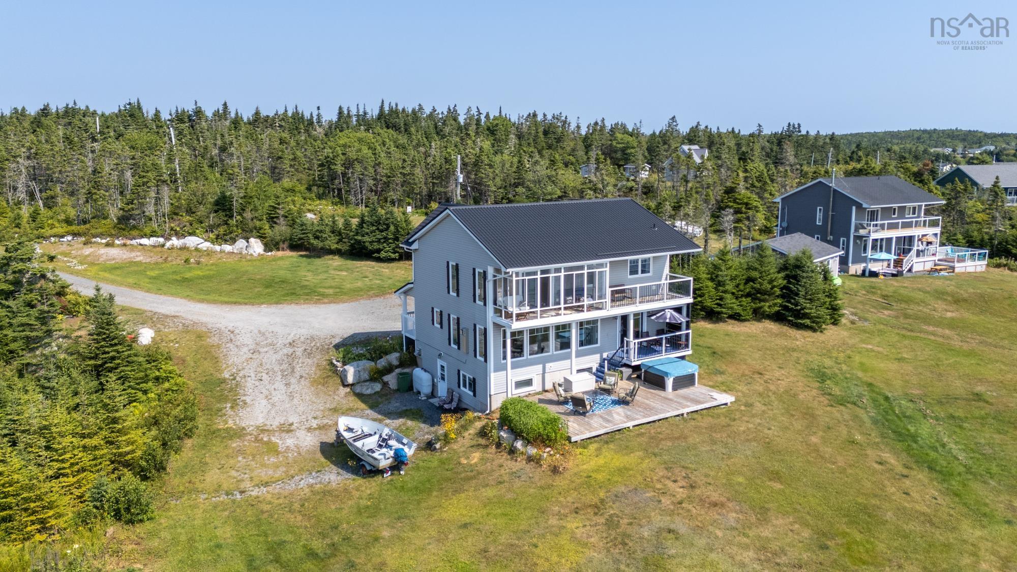 102 Oceantide Lane, West Pennant, NS (MLS 202520307)
