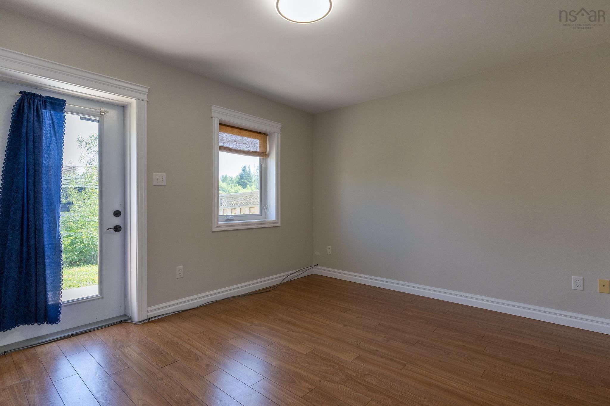 $279,900.00: 1 88 Main Street, Tatamagouche