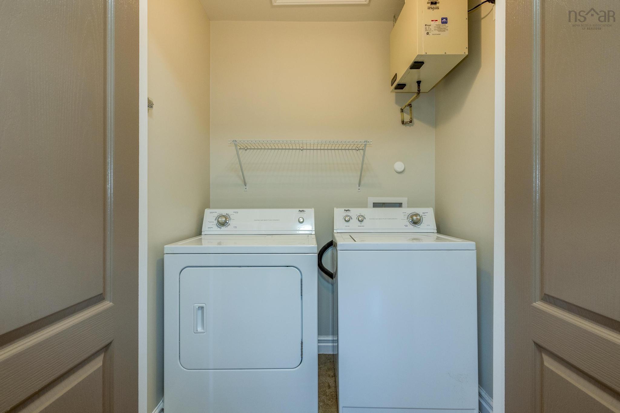 $279,900.00: 1 88 Main Street, Tatamagouche