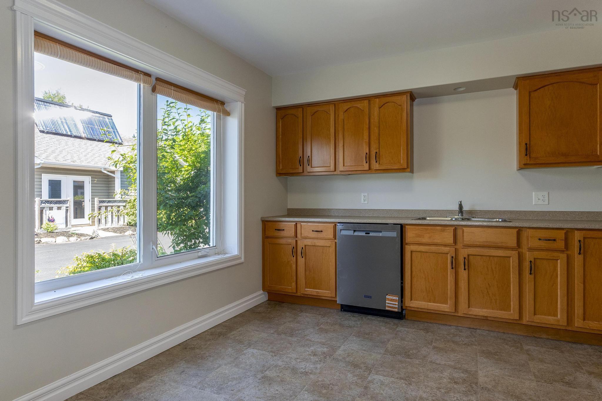 $279,900.00: 1 88 Main Street, Tatamagouche