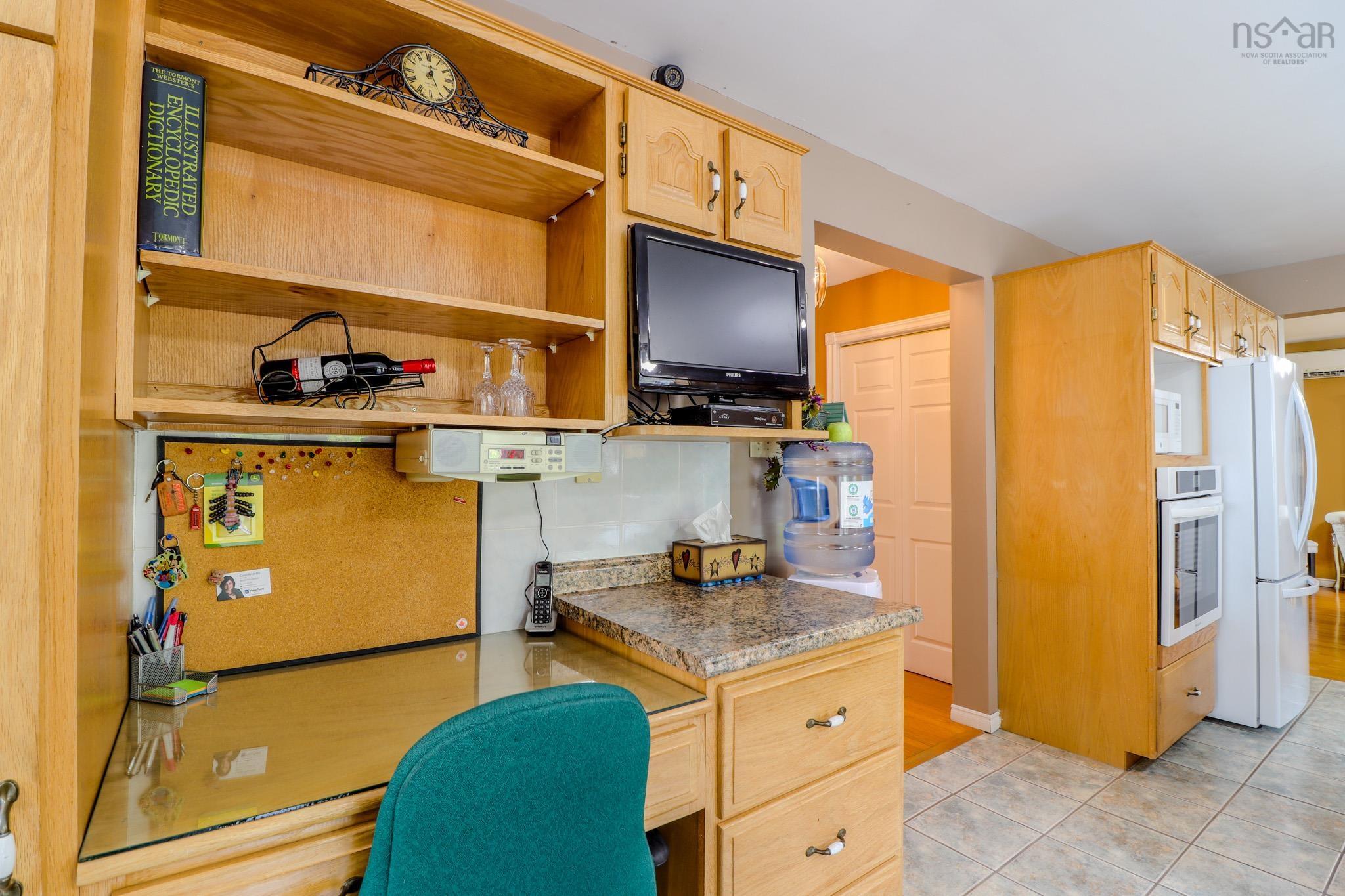 $399,900.00: 2799 Gabarus Highway, Caribou Marsh