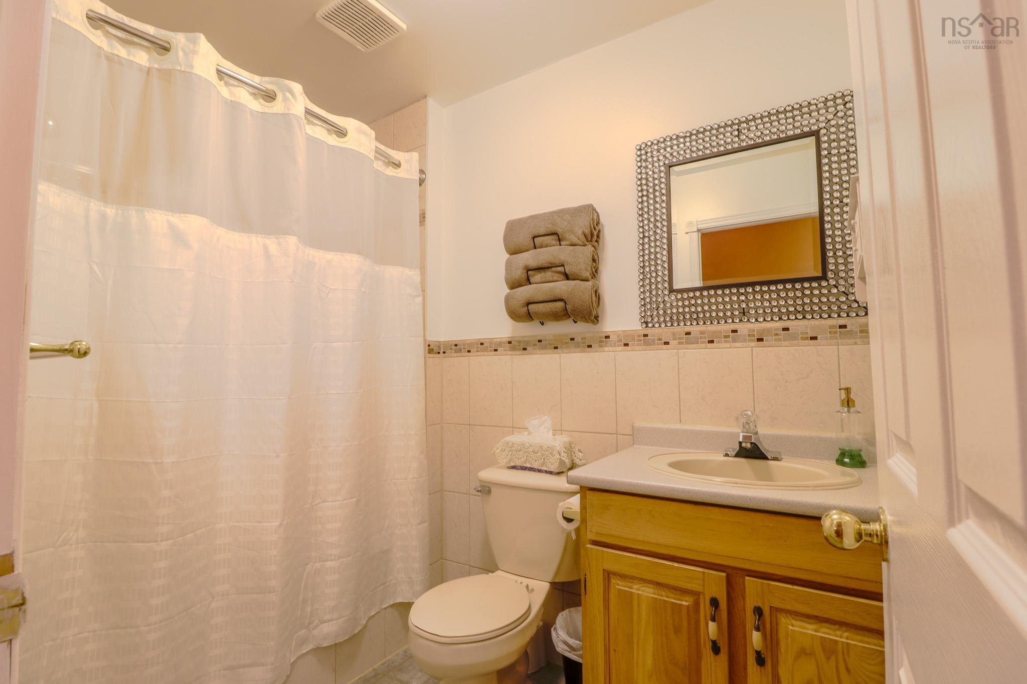 $399,900.00: 2799 Gabarus Highway, Caribou Marsh