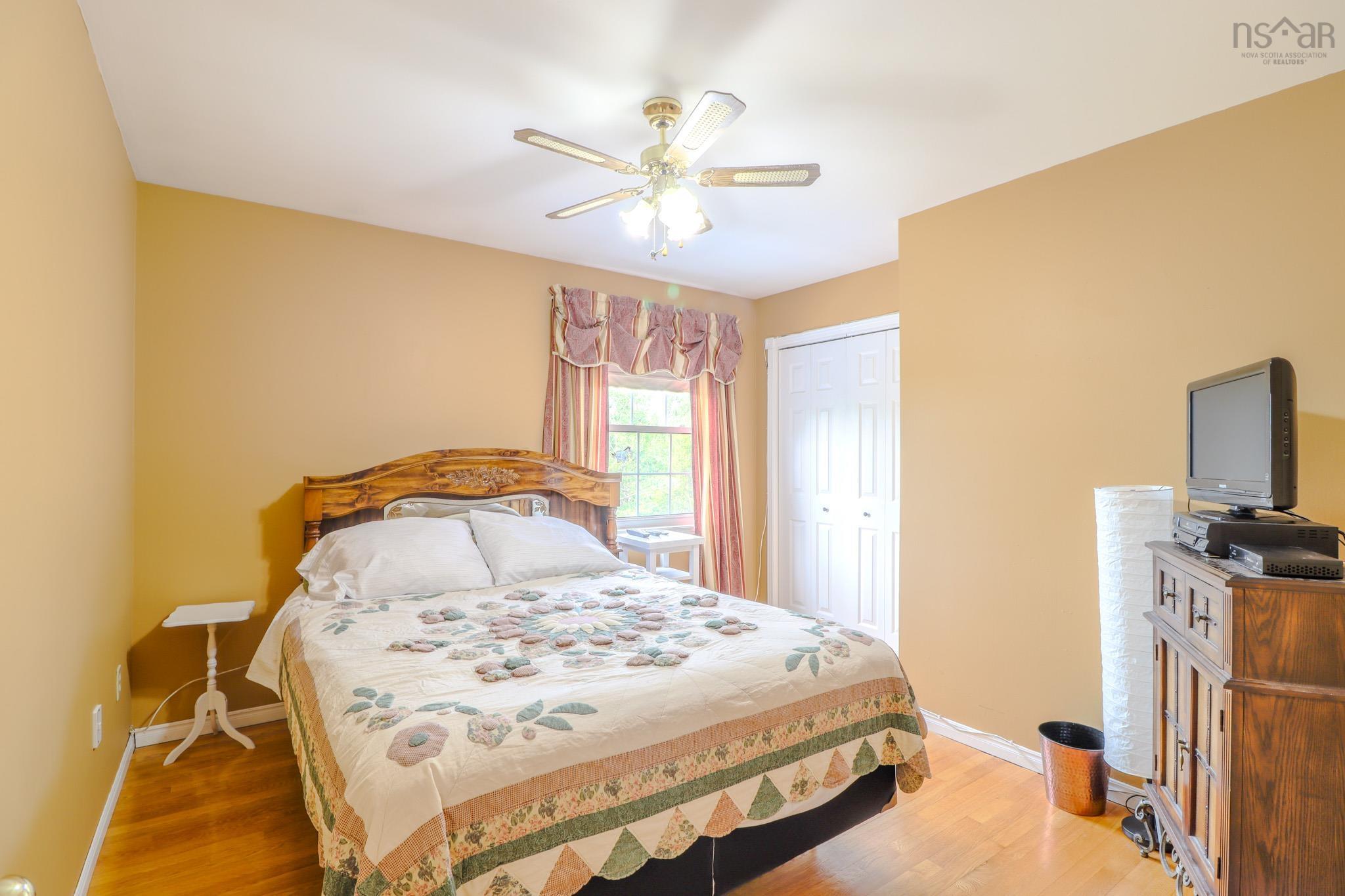 $399,900.00: 2799 Gabarus Highway, Caribou Marsh