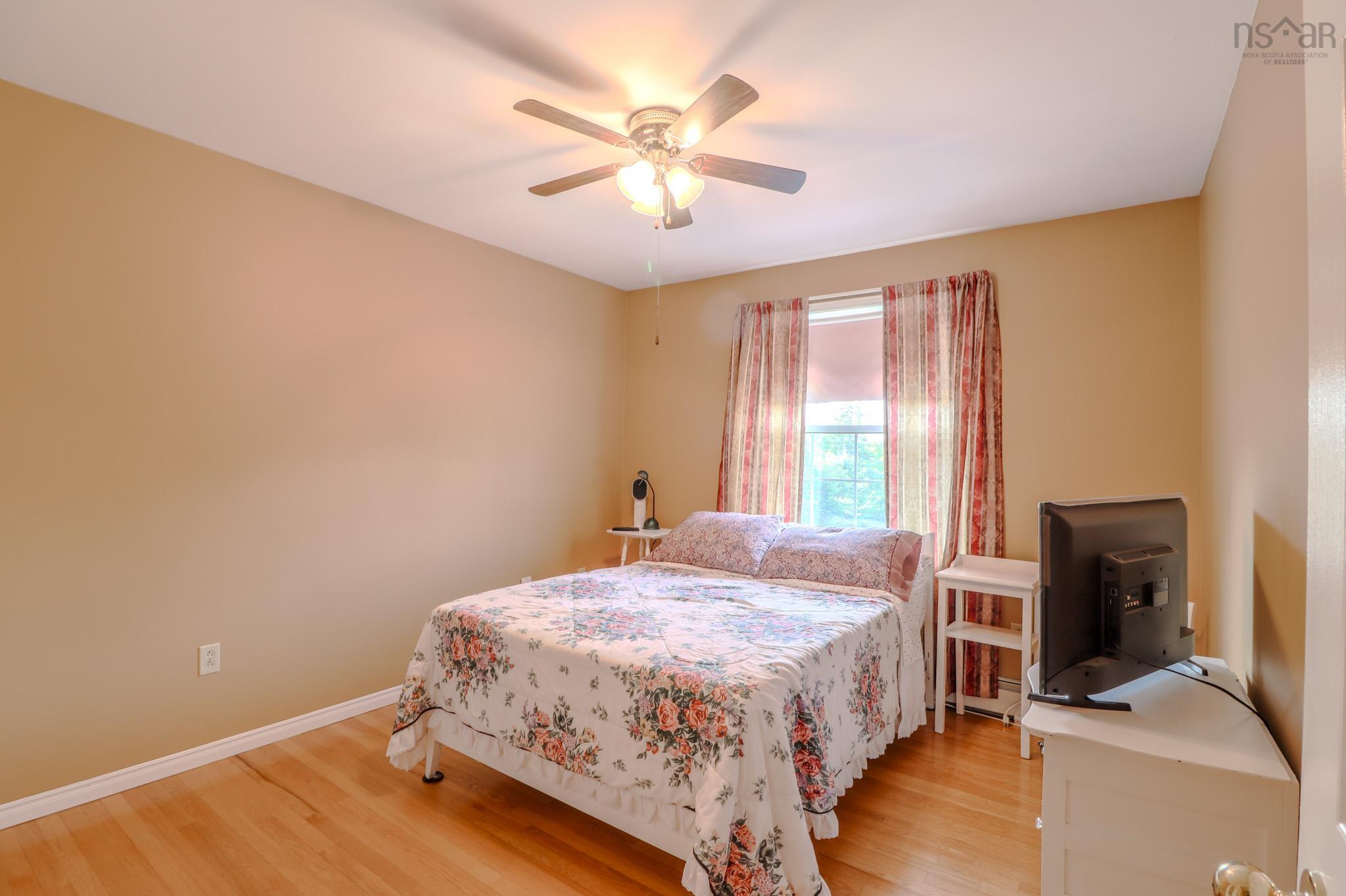 $399,900.00: 2799 Gabarus Highway, Caribou Marsh