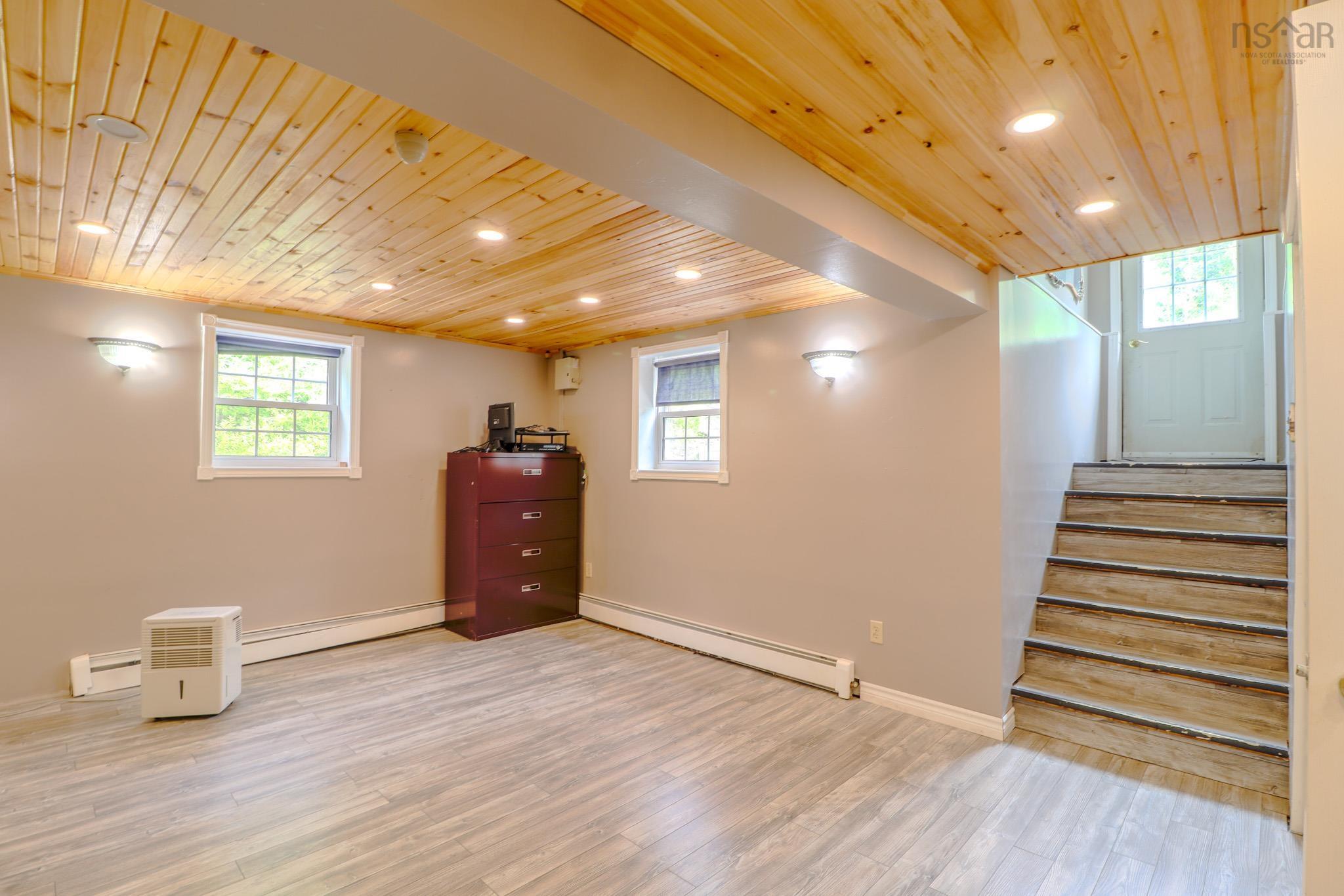 $399,900.00: 2799 Gabarus Highway, Caribou Marsh