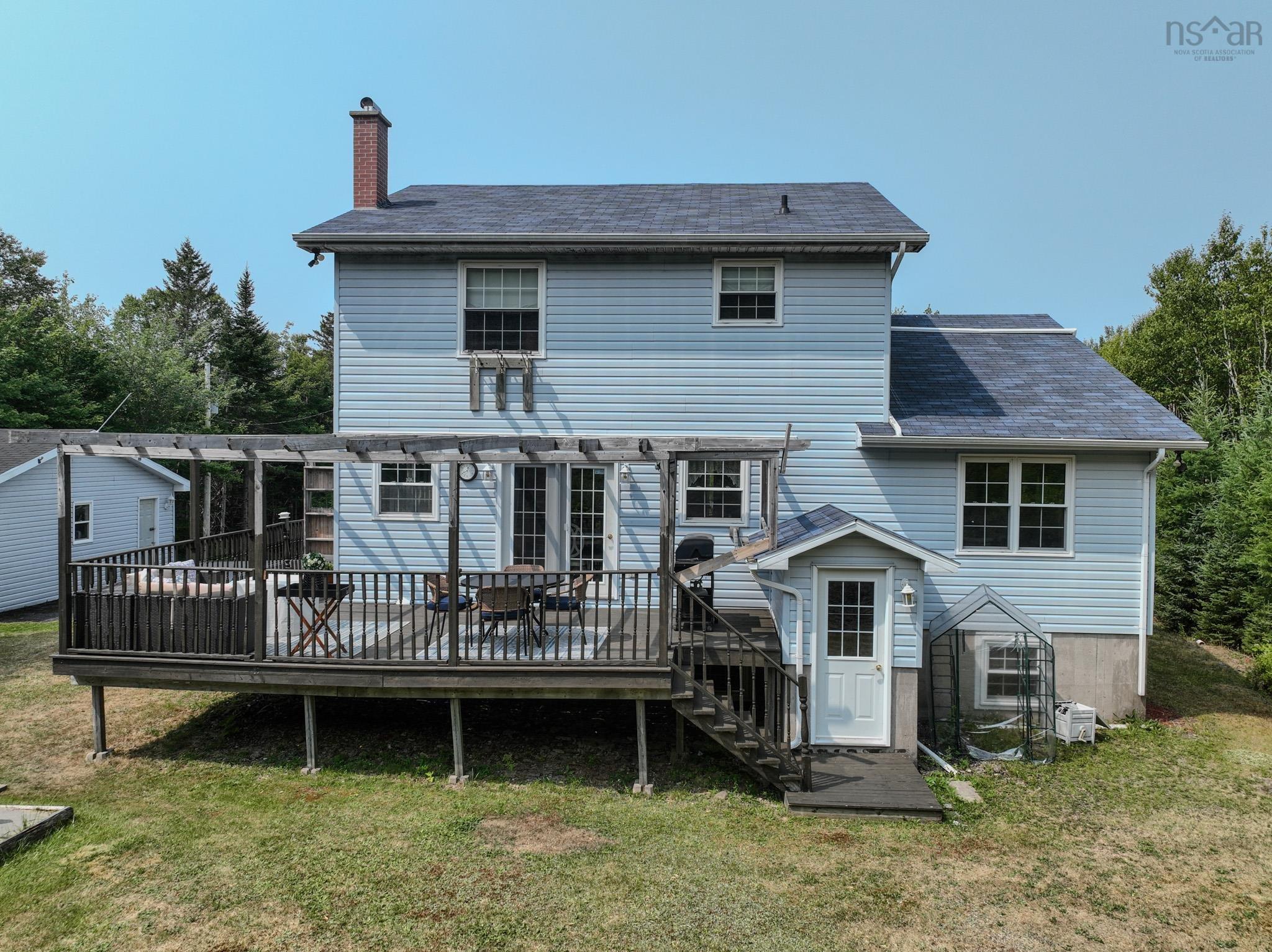 $399,900.00: 2799 Gabarus Highway, Caribou Marsh