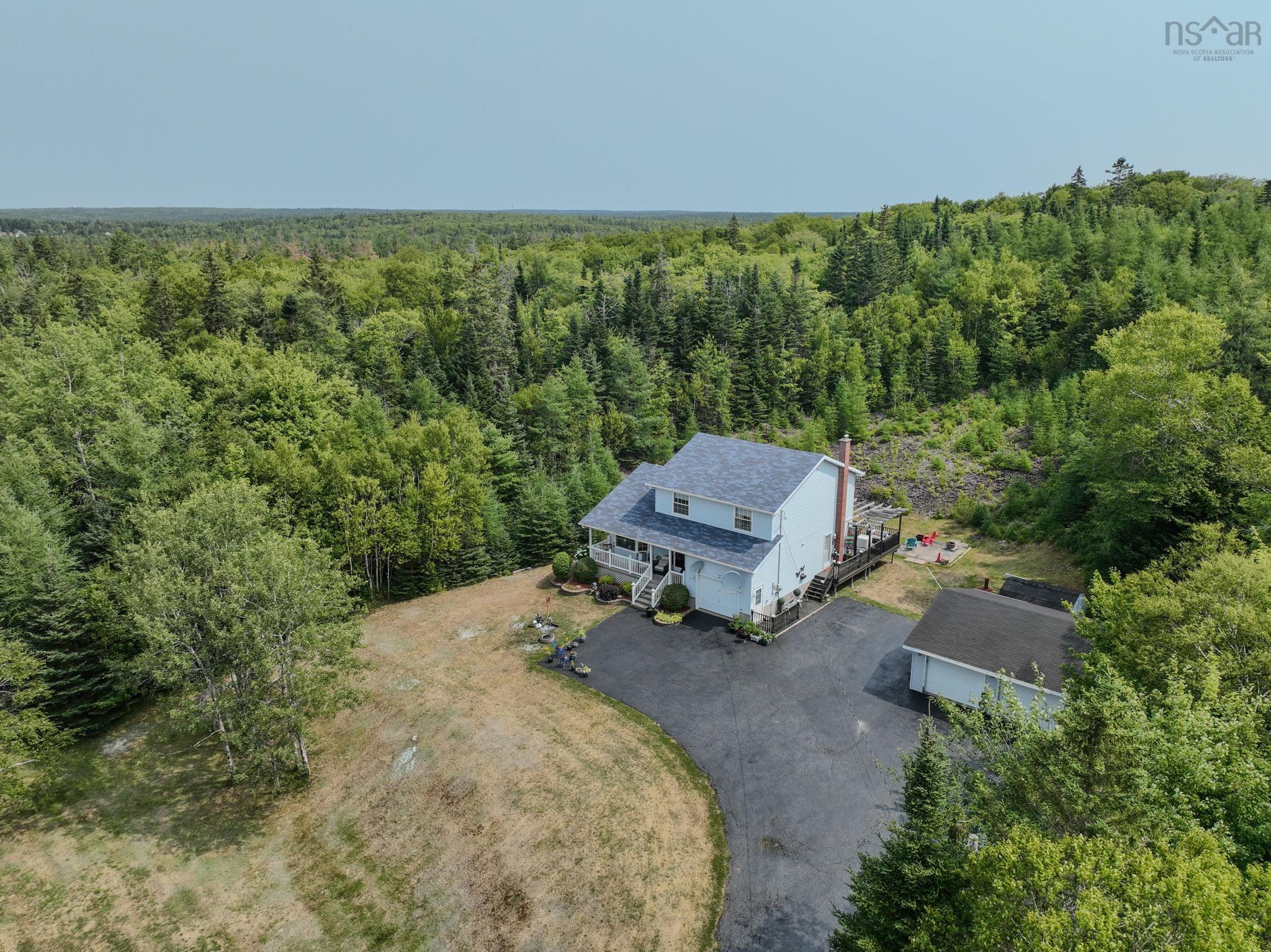 $399,900.00: 2799 Gabarus Highway, Caribou Marsh