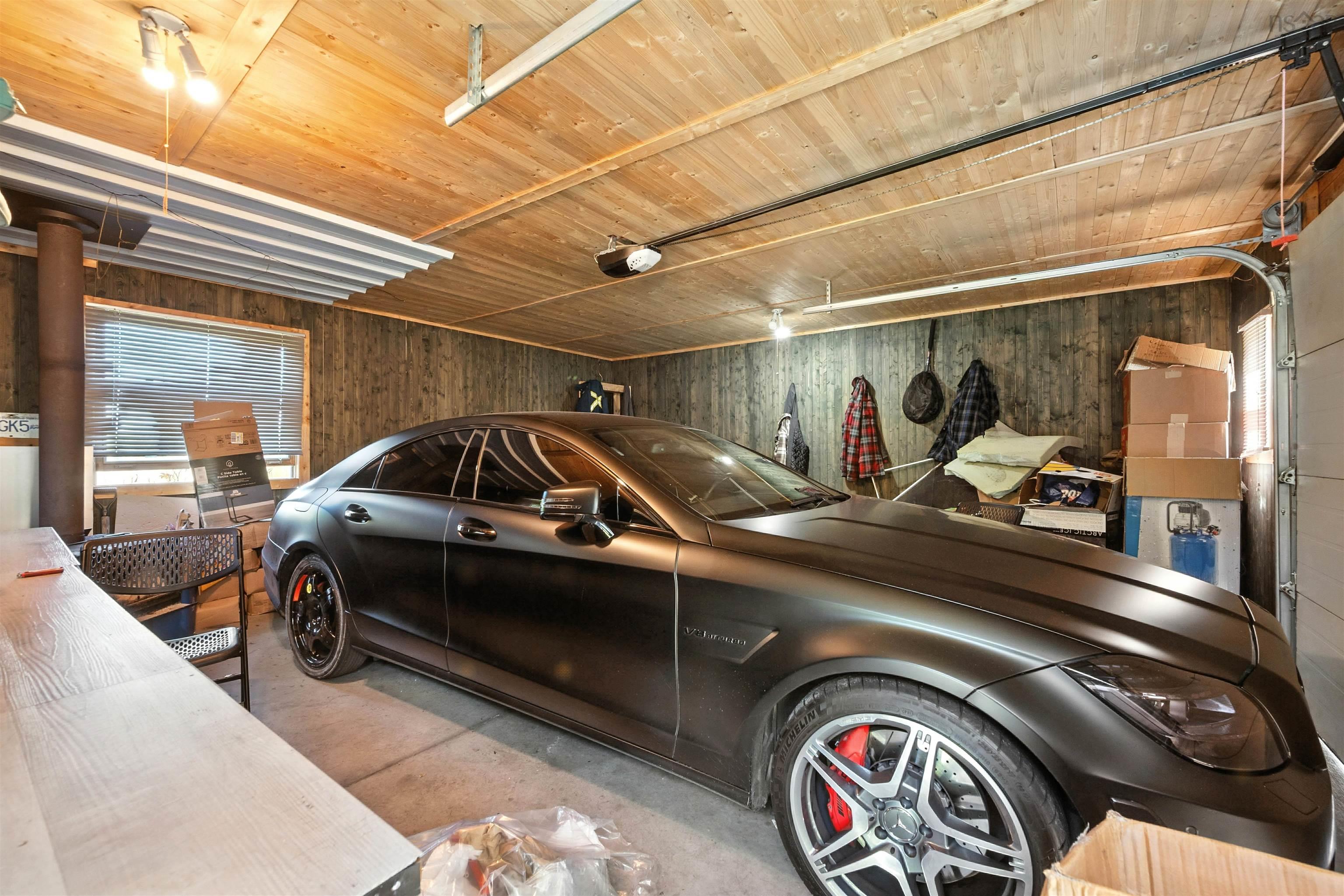 1909 Hammonds Plains Road, Hammonds Plains, NS (MLS 202520315)