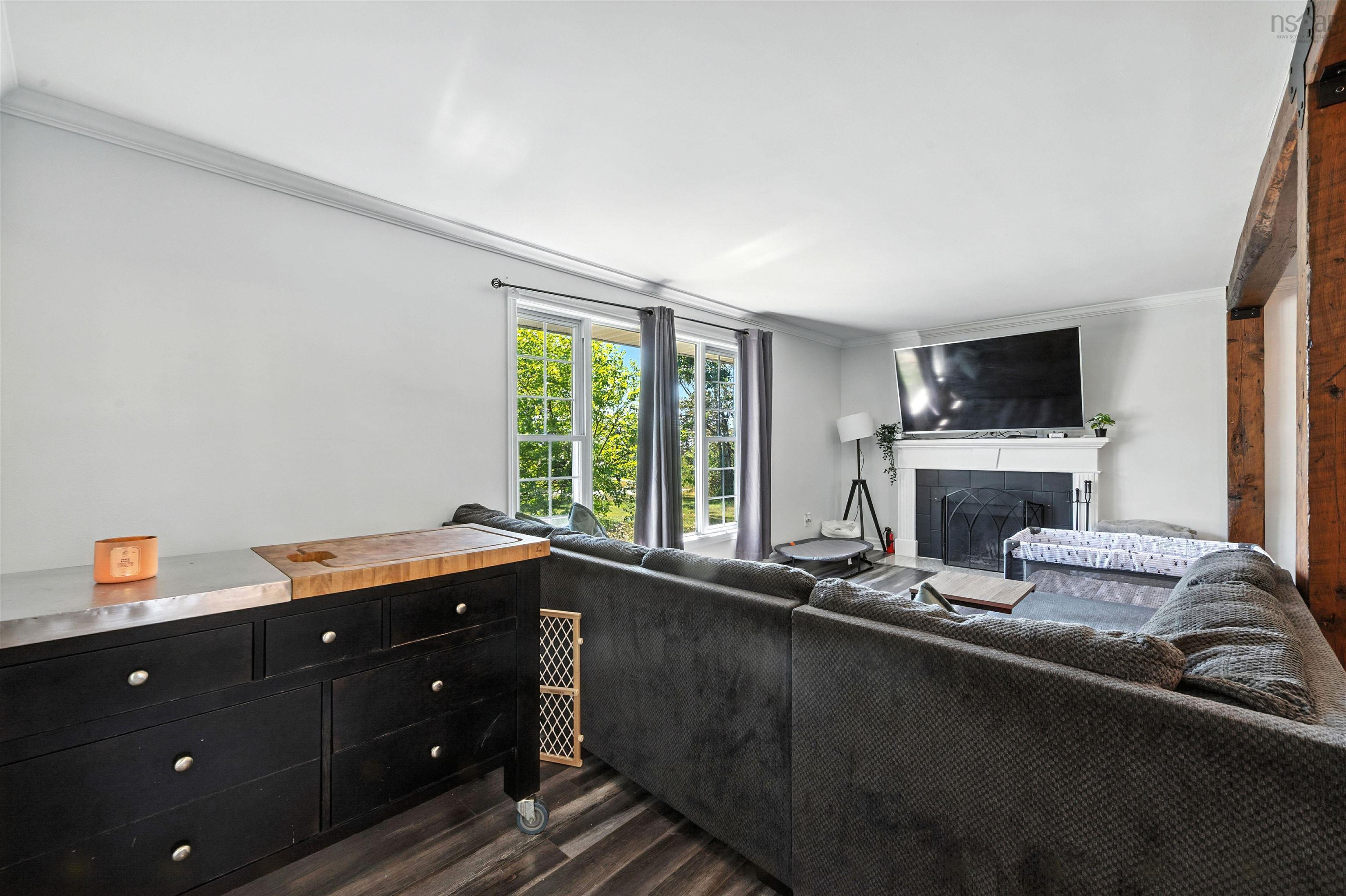 1909 Hammonds Plains Road, Hammonds Plains, NS (MLS 202520315)