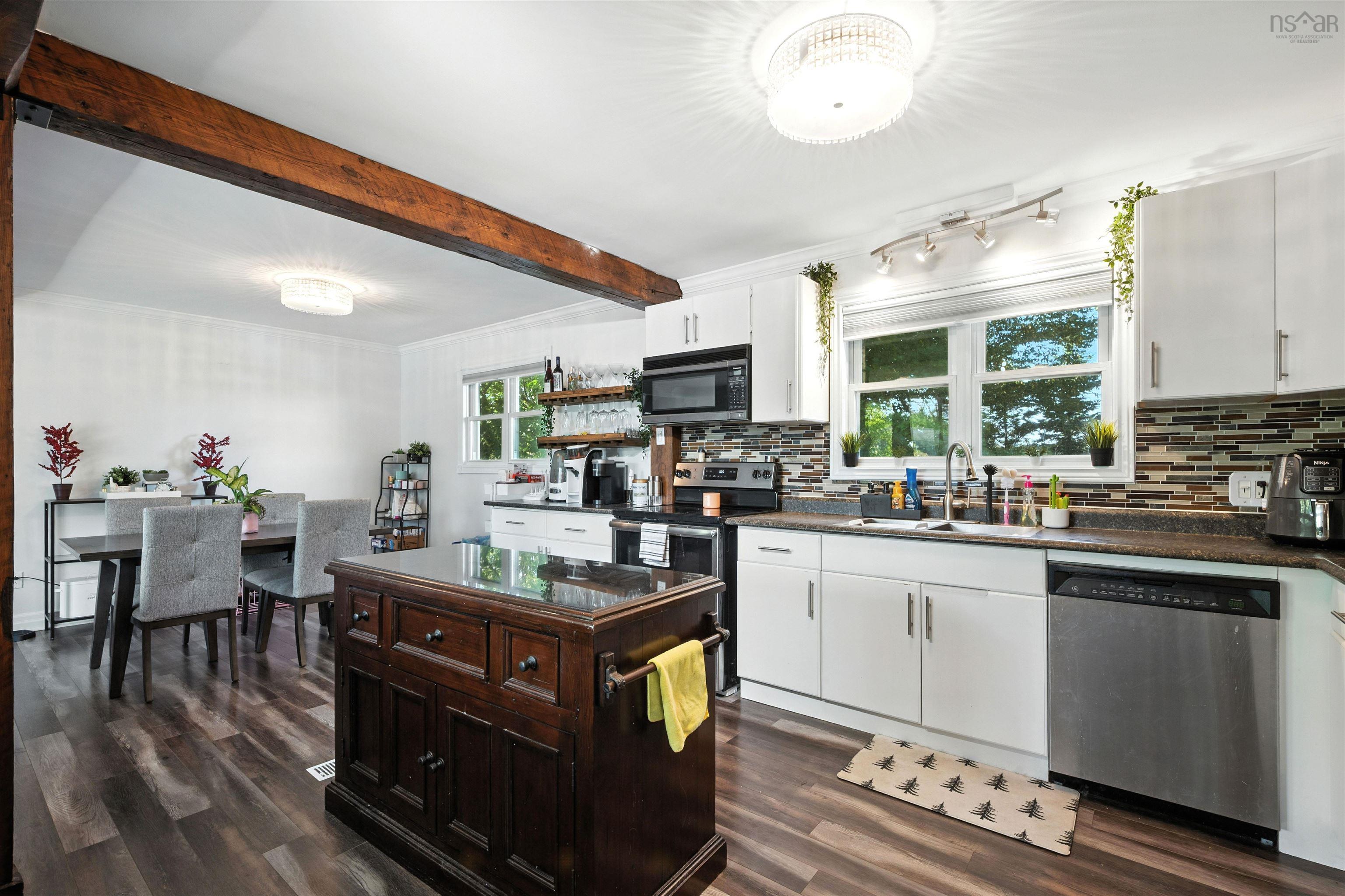 1909 Hammonds Plains Road, Hammonds Plains, NS (MLS 202520315)