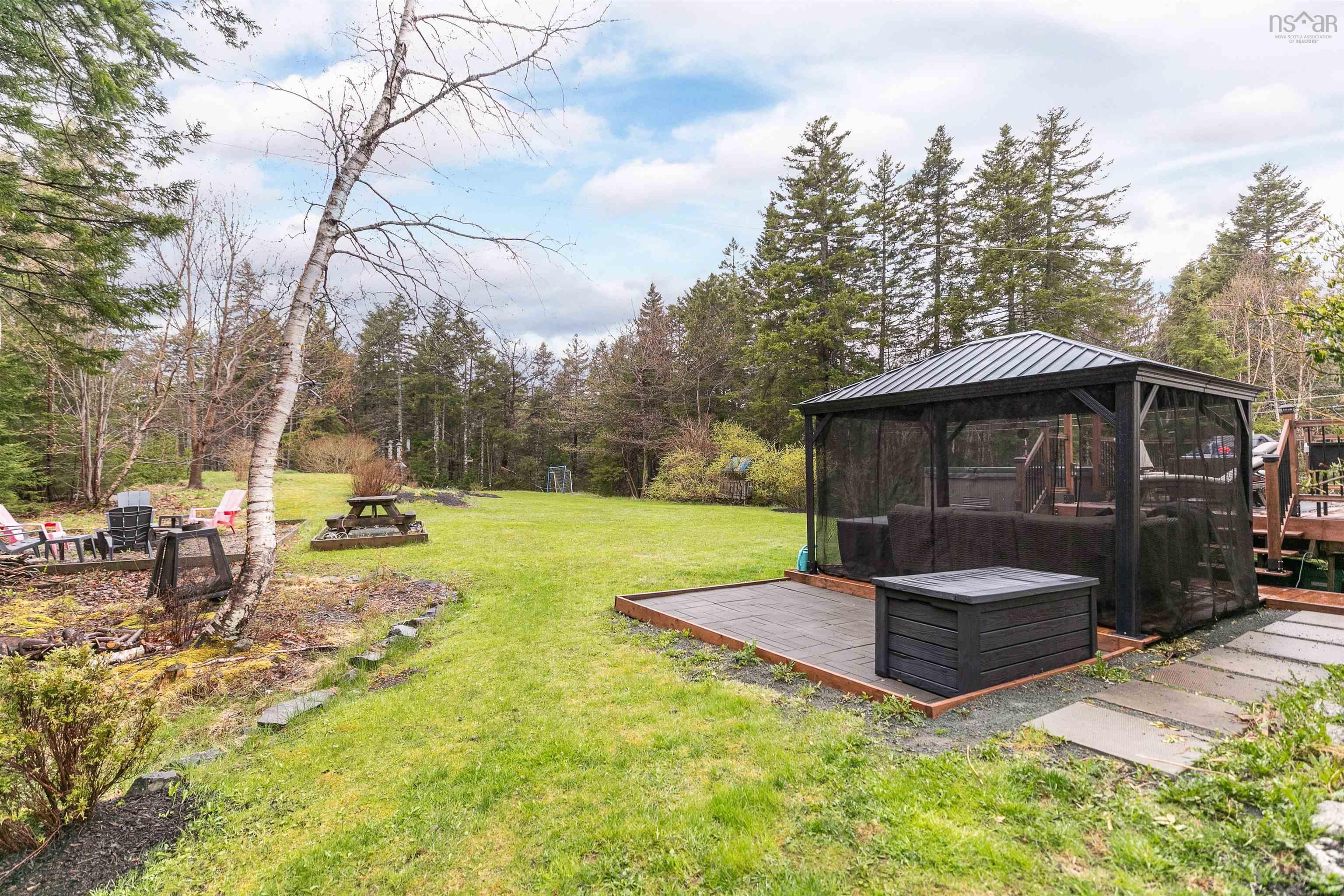 $849,900.00: 43 Diana Drive, Hammonds Plains