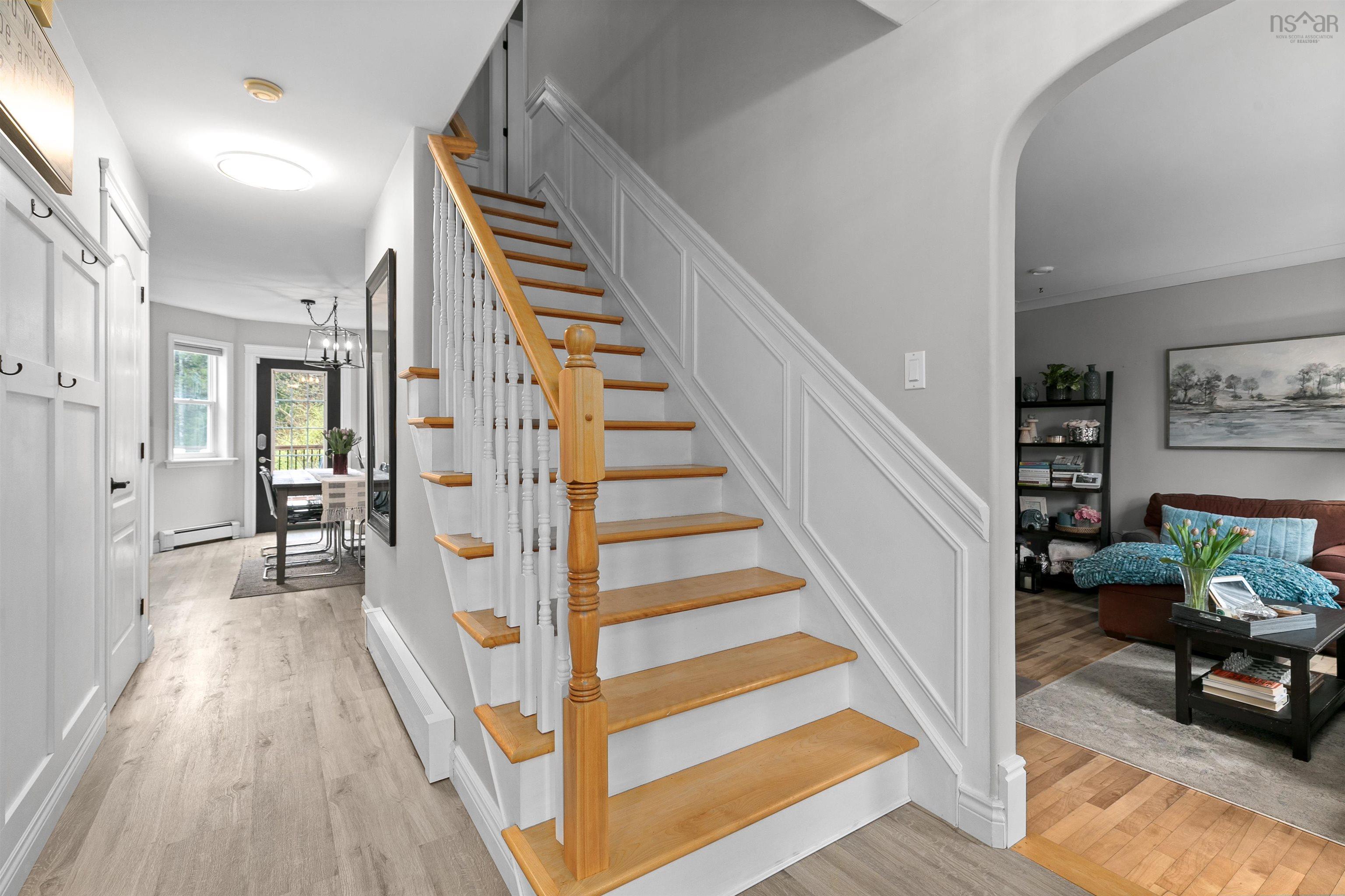 $849,900.00: 43 Diana Drive, Hammonds Plains