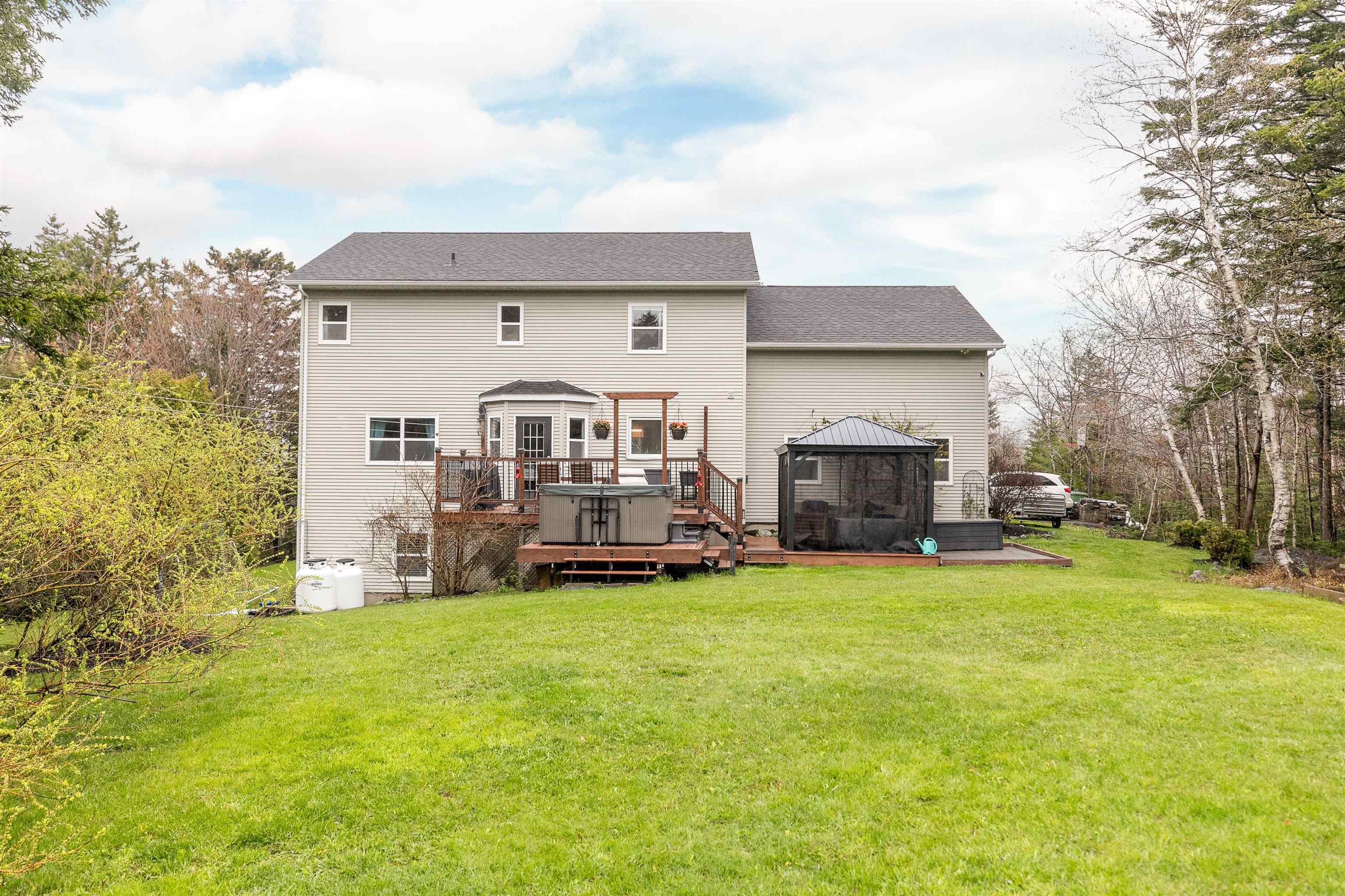 $849,900.00: 43 Diana Drive, Hammonds Plains