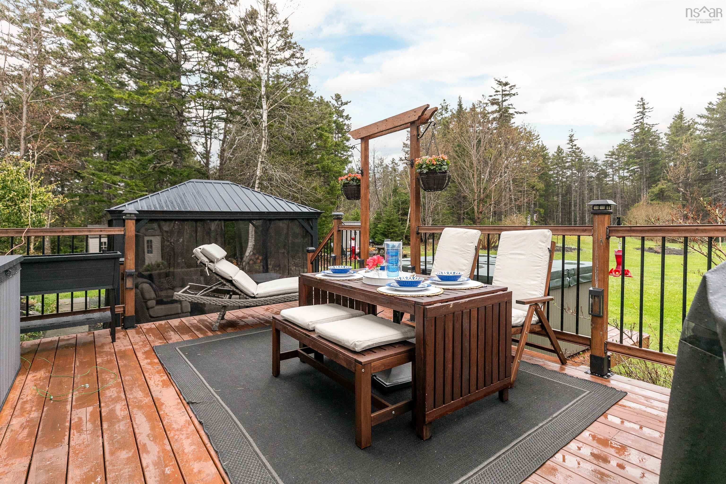 $849,900.00: 43 Diana Drive, Hammonds Plains