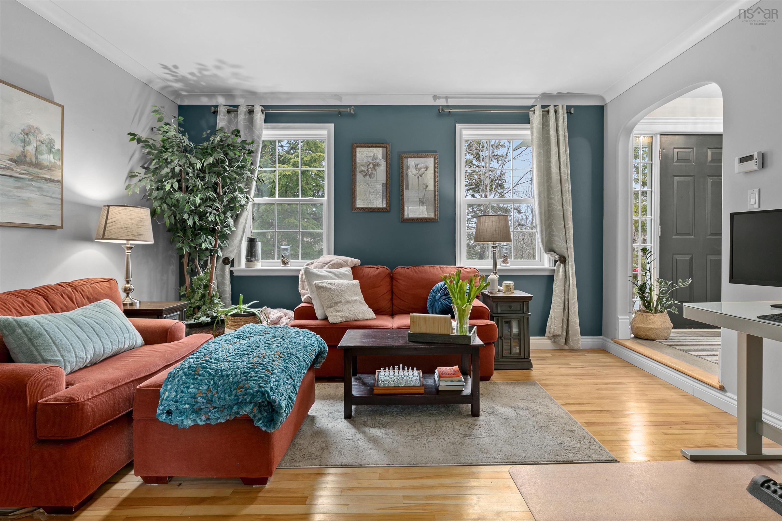 $849,900.00: 43 Diana Drive, Hammonds Plains