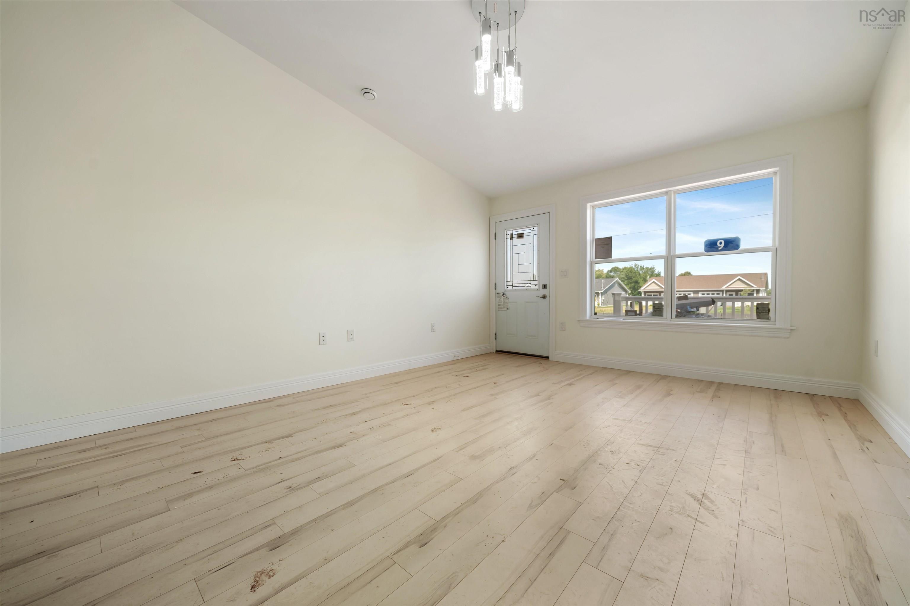 $339,000.00: 9 SUMMER HILL Place, Upper Onslow