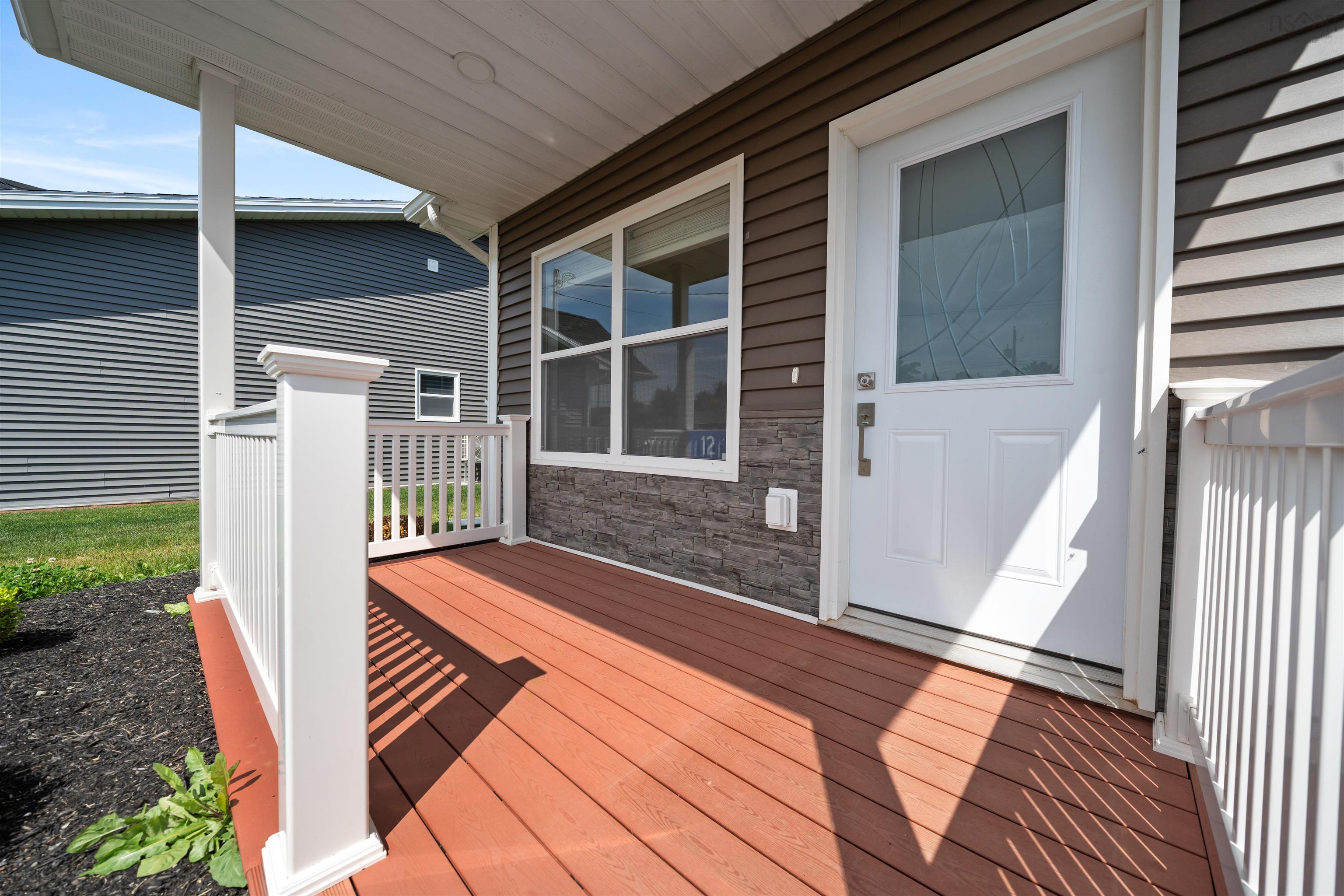 $367,500.00: 12 SUMMER HILL Place, Upper Onslow