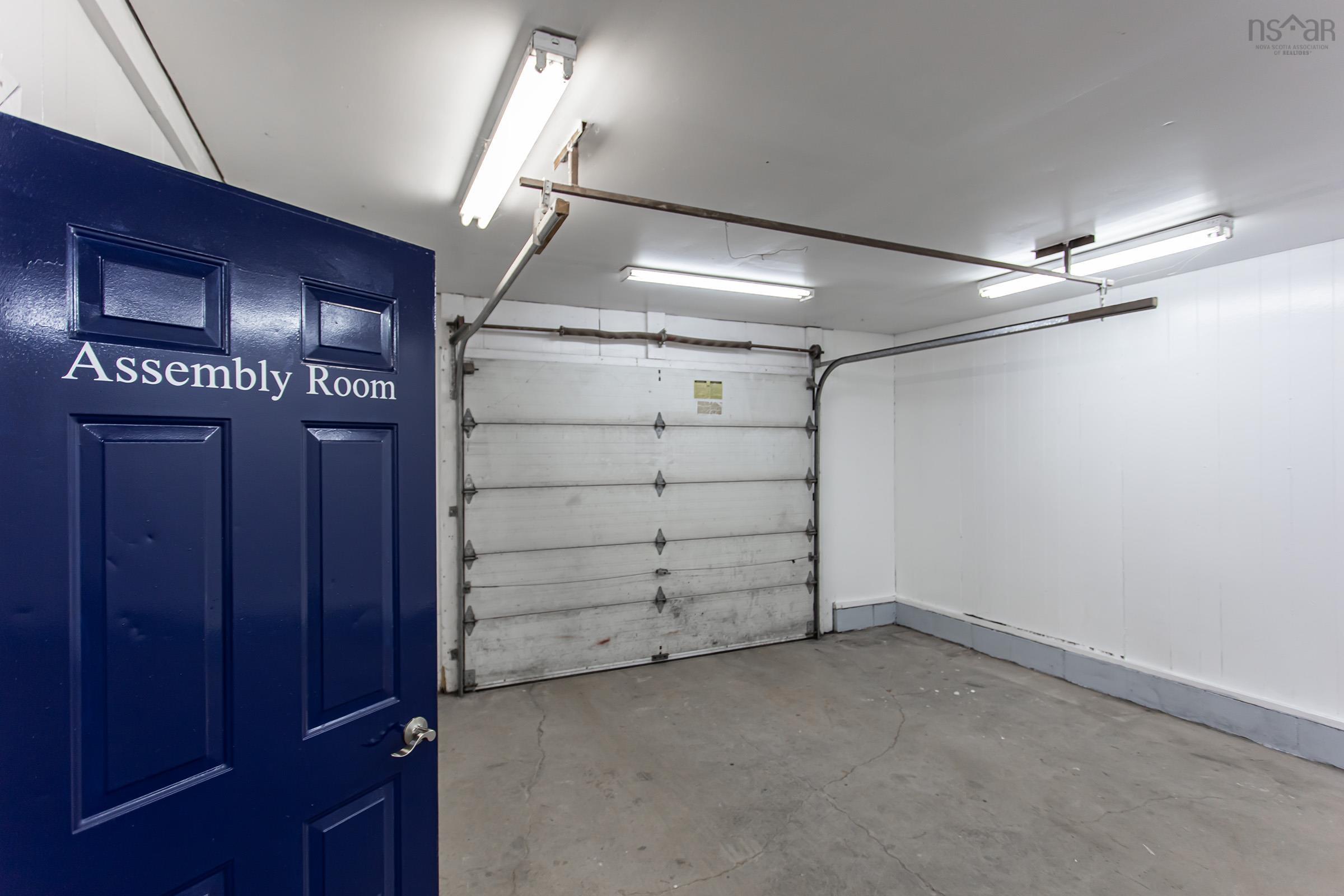 $400,000.00: 62 Victoria Road, Wilmot