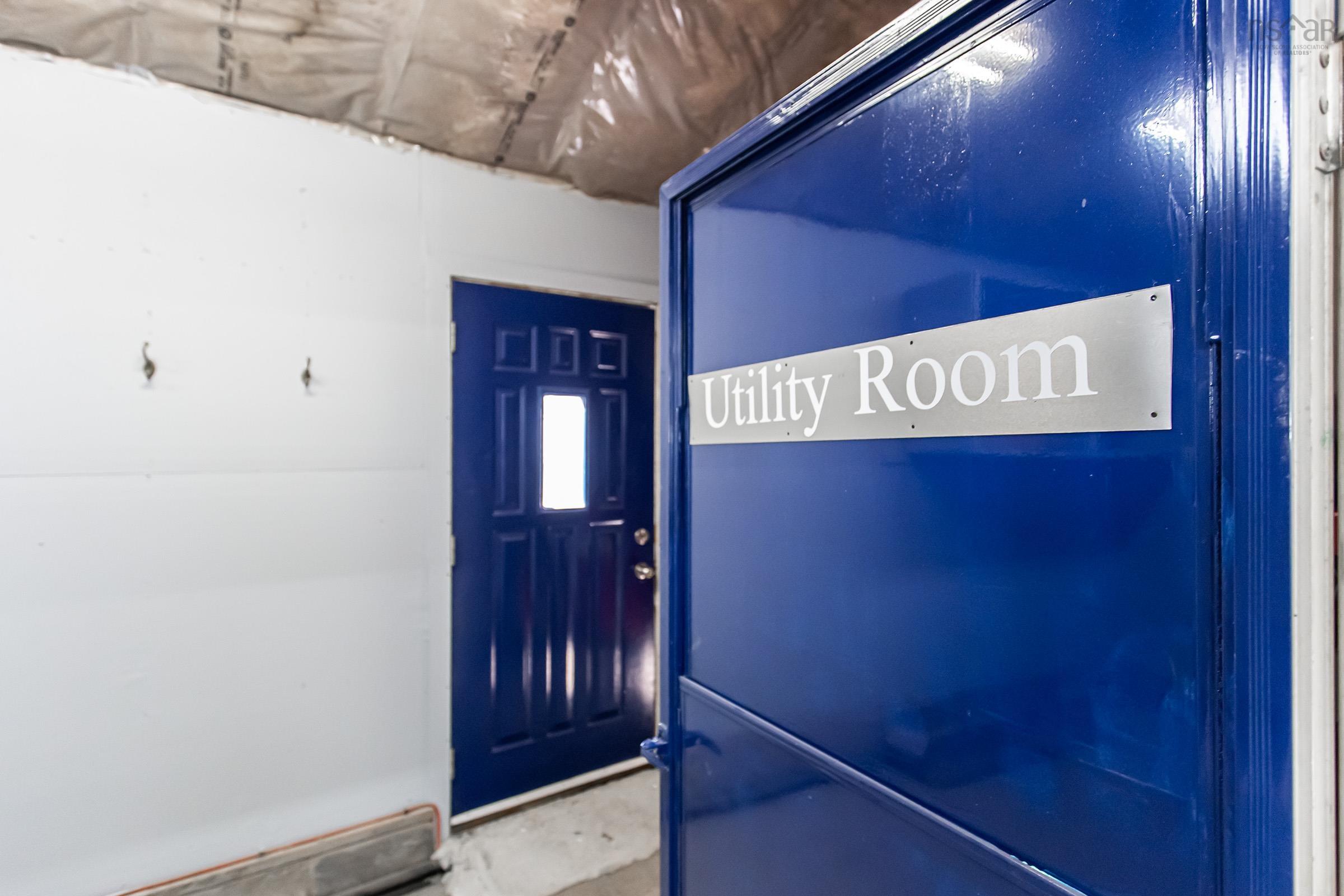 $400,000.00: 62 Victoria Road, Wilmot