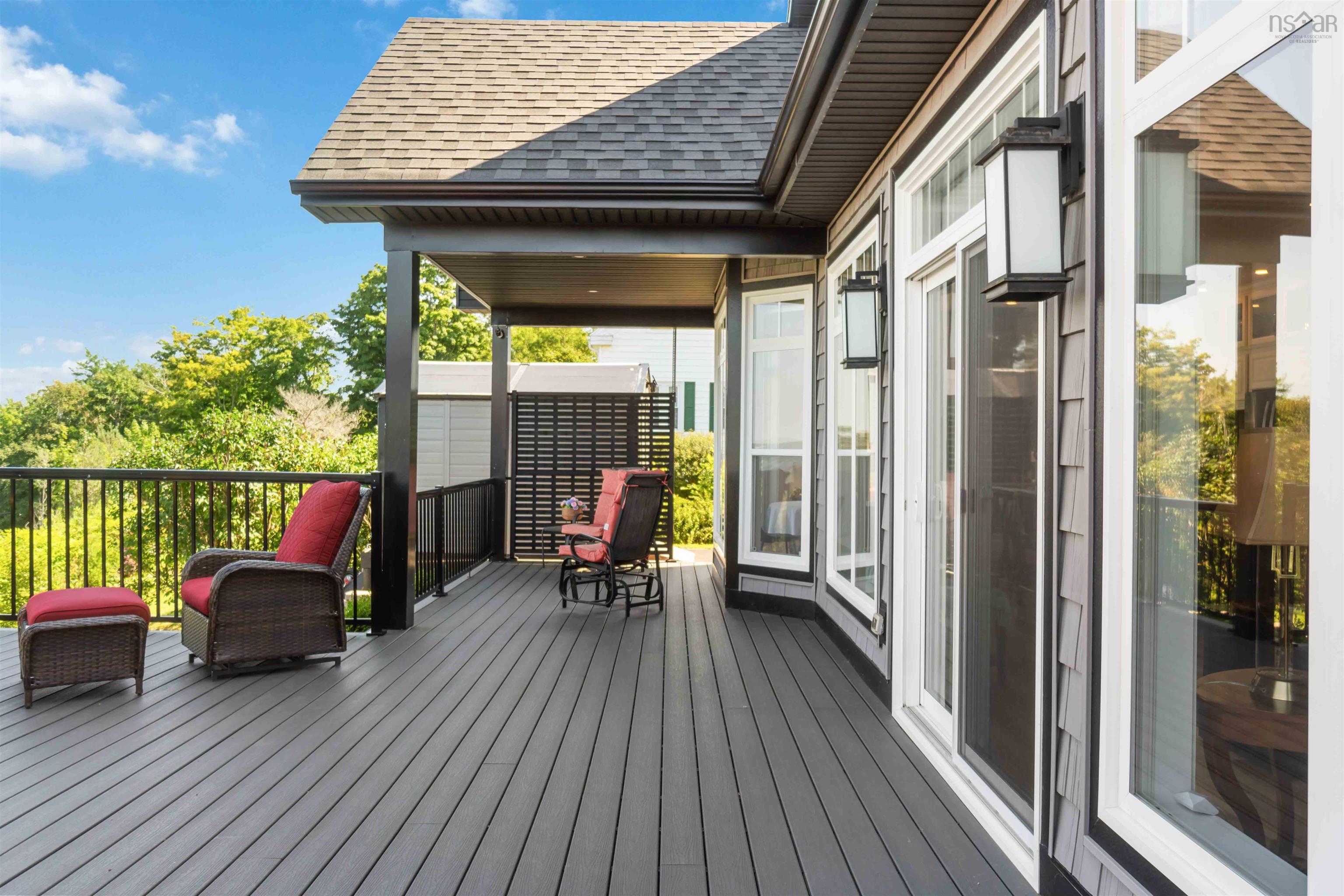 $1,099,000.00: 180 King Street, Digby