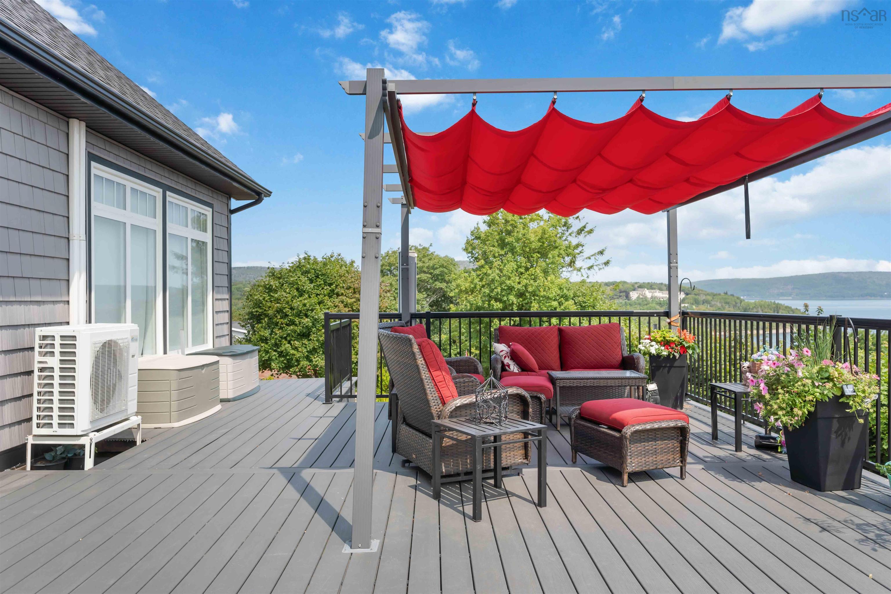 $1,099,000.00: 180 King Street, Digby