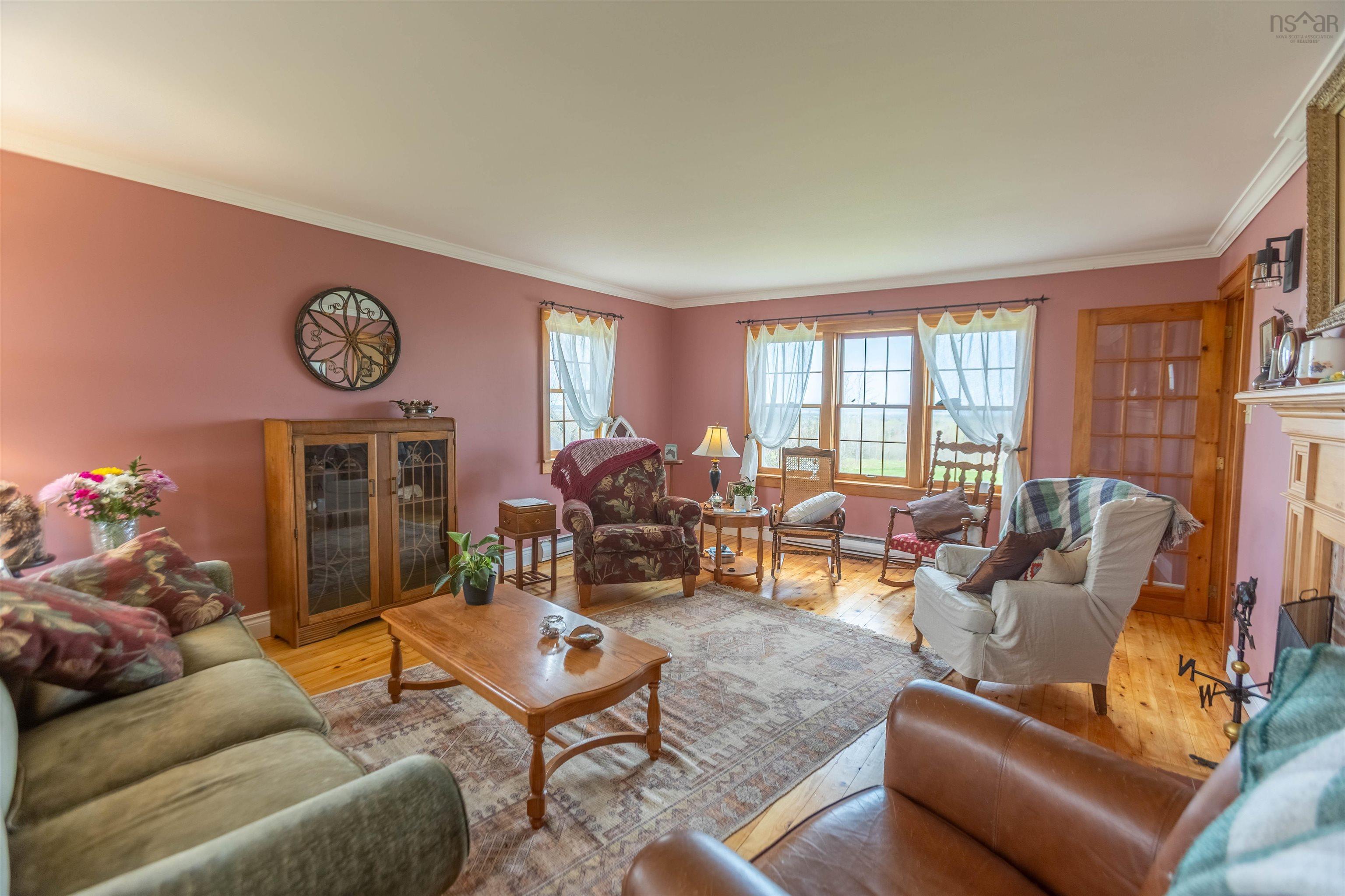 $749,900.00: 199 McInnis Road, Wallace Ridge